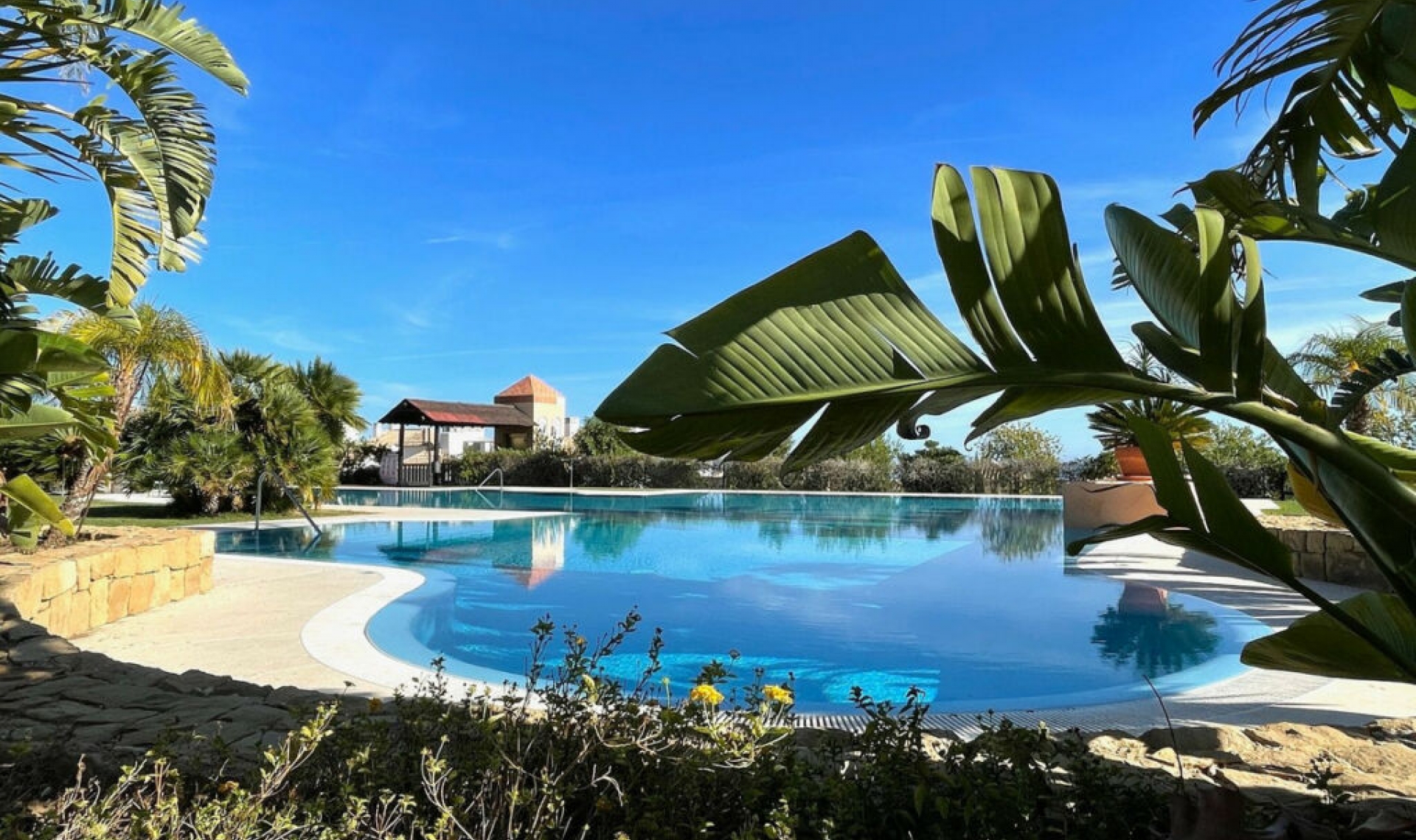 Resale - Apartment -
Benalmadena