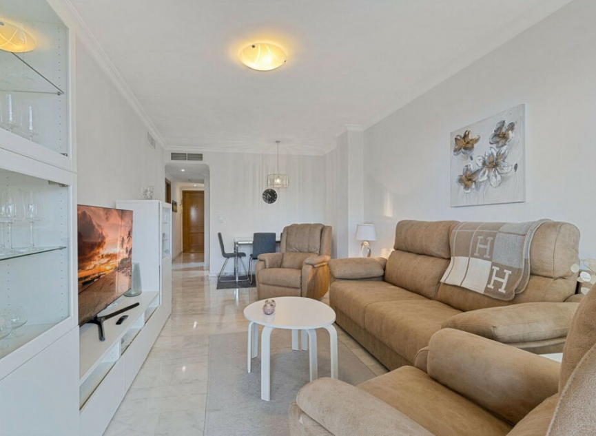 Resale - Apartment -
Benalmadena
