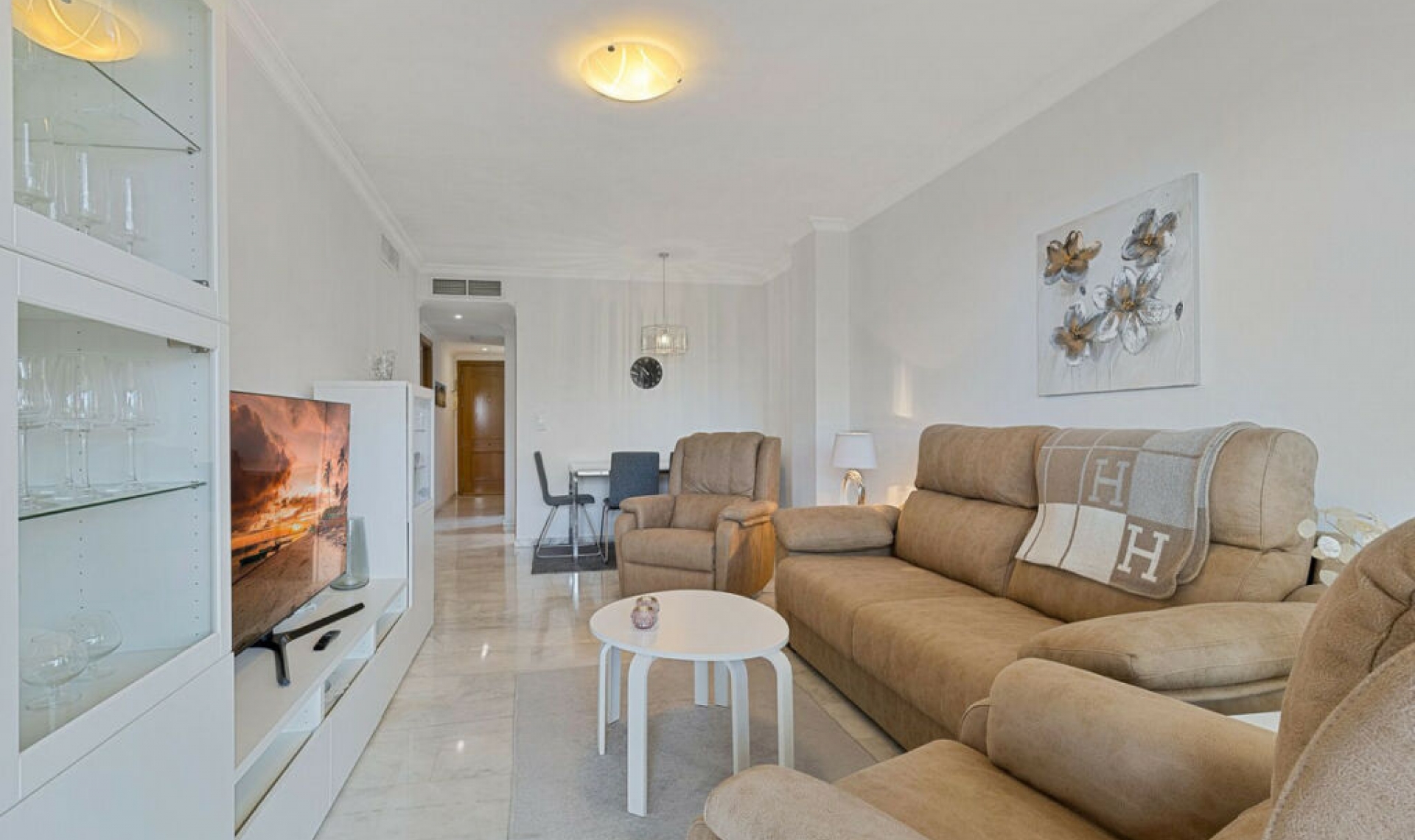 Resale - Apartment -
Benalmadena