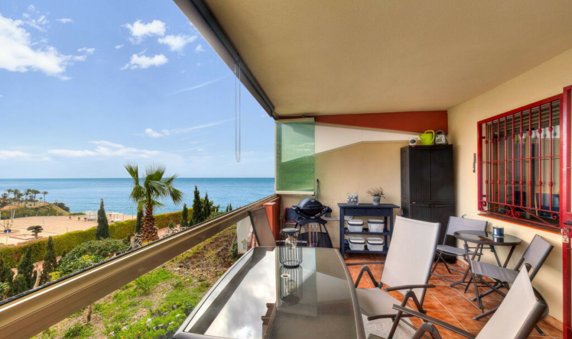 Resale - Apartment -
Benalmadena