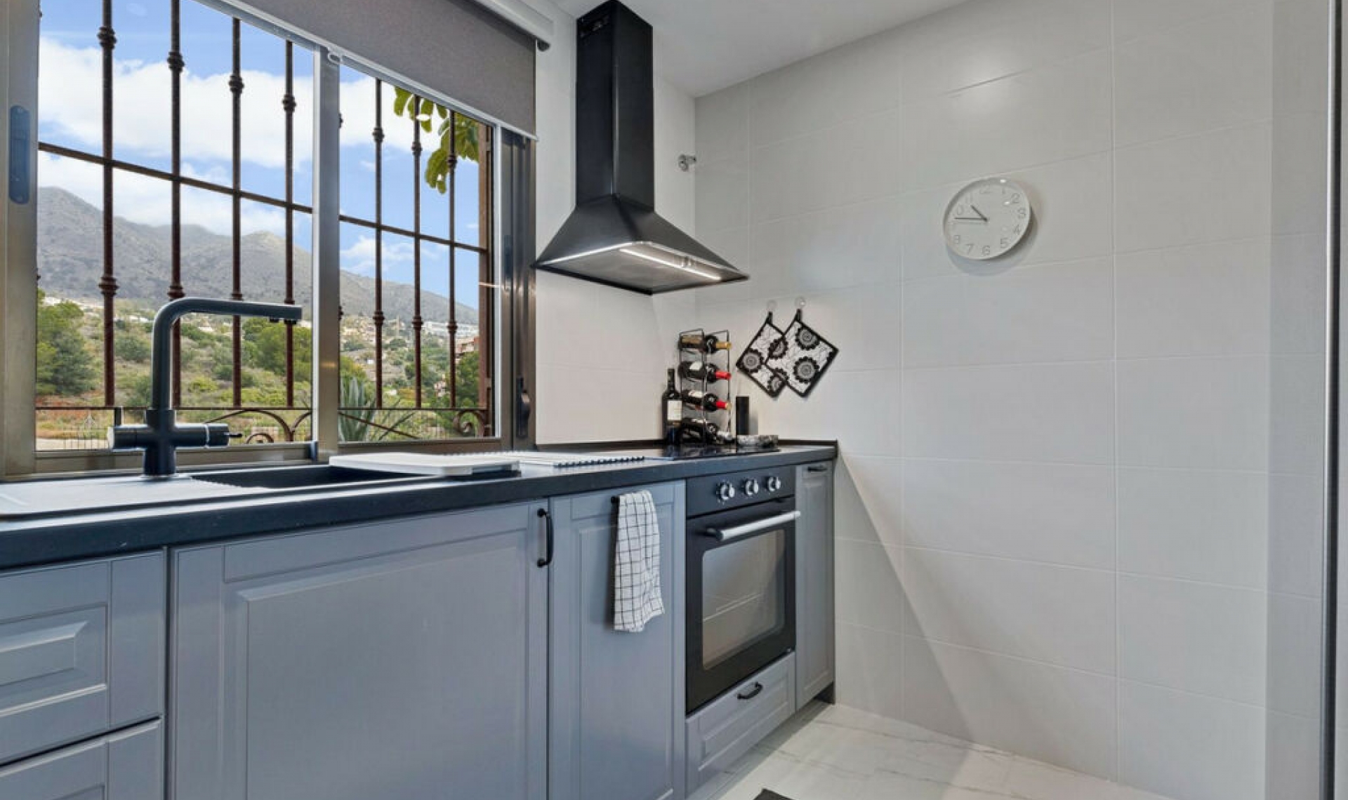 Resale - Apartment -
Benalmadena