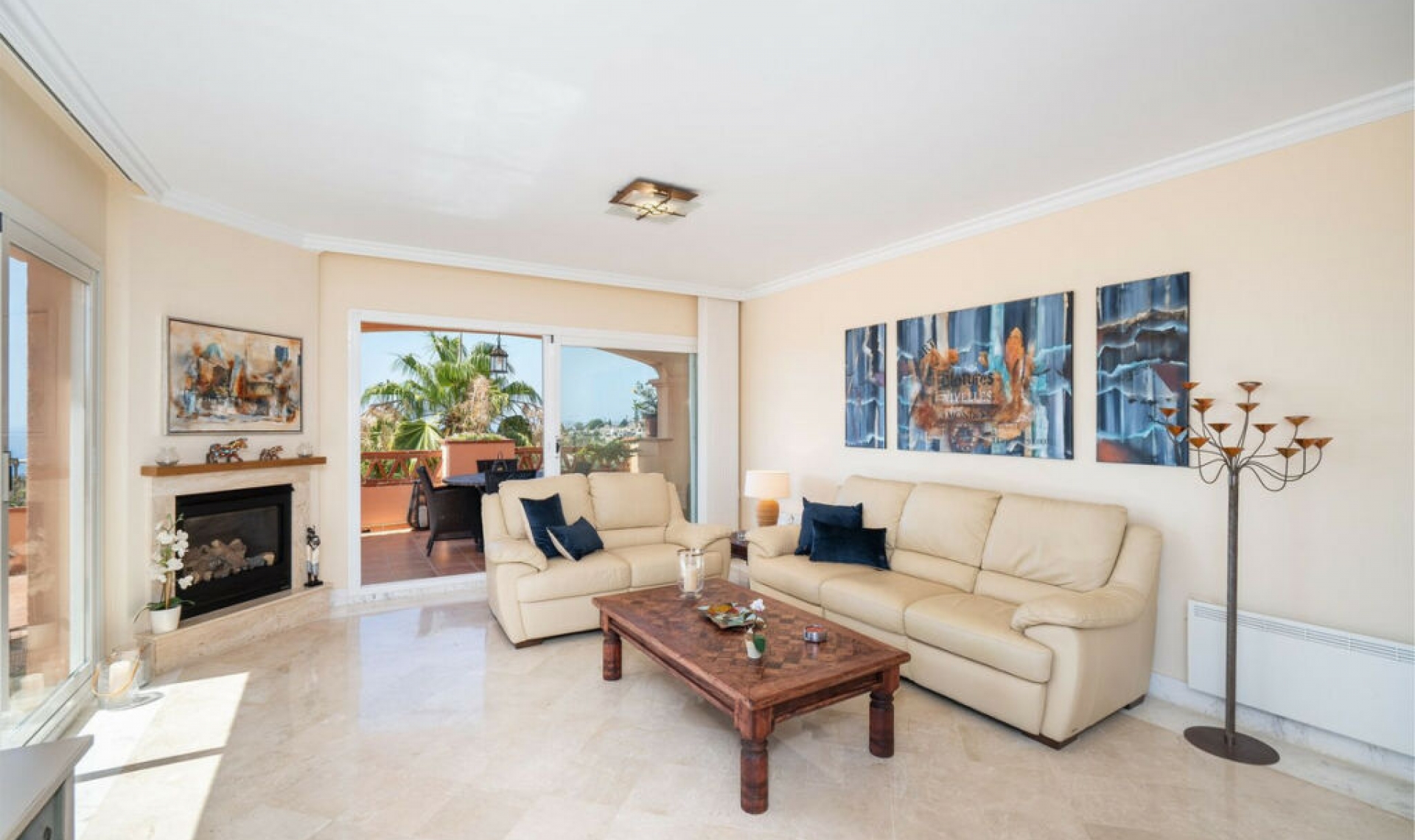 Resale - Apartment -
Benalmadena