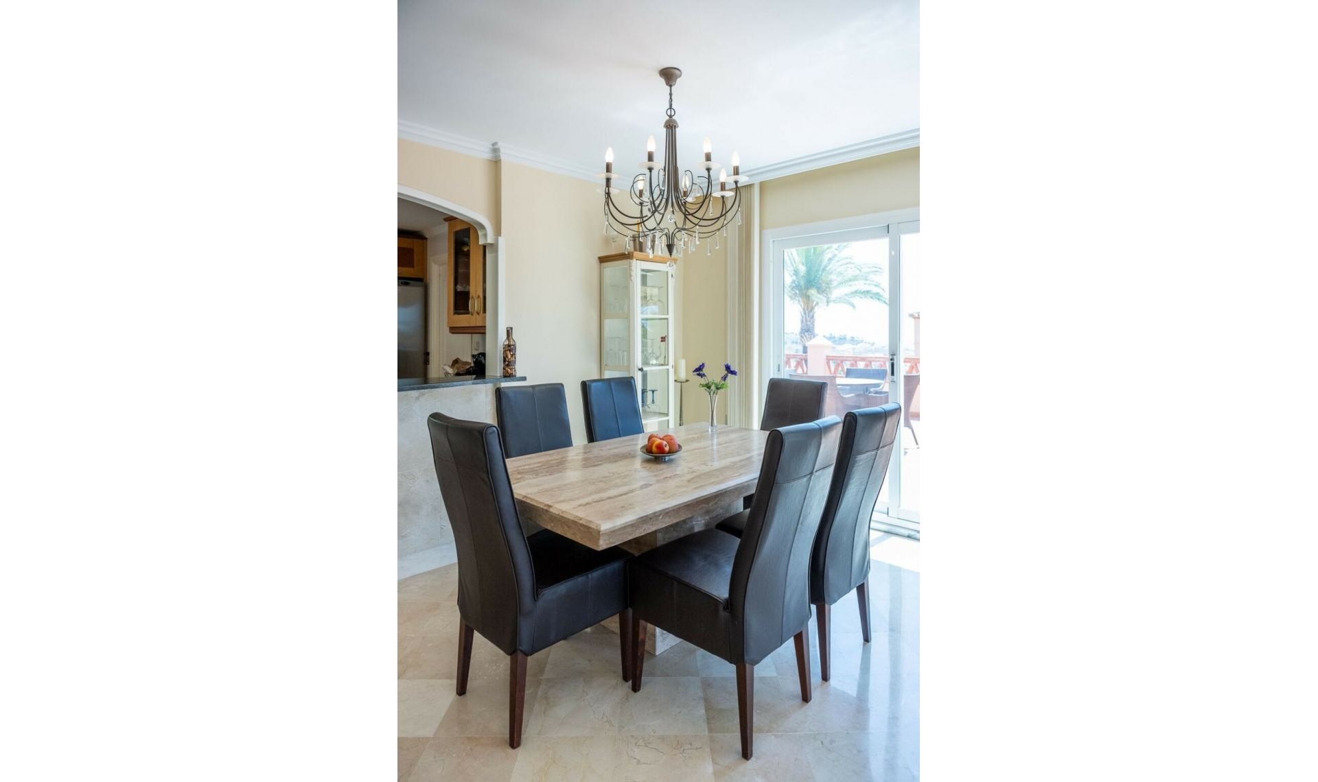 Resale - Apartment -
Benalmadena