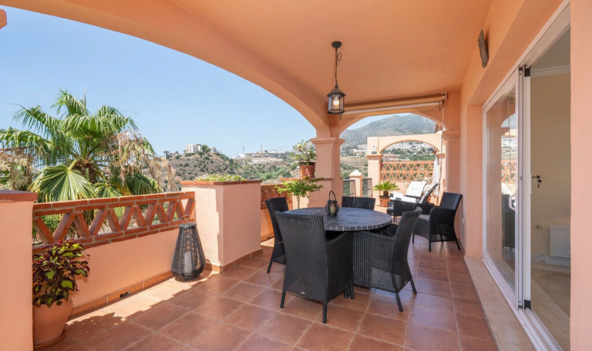 Resale - Apartment -
Benalmadena