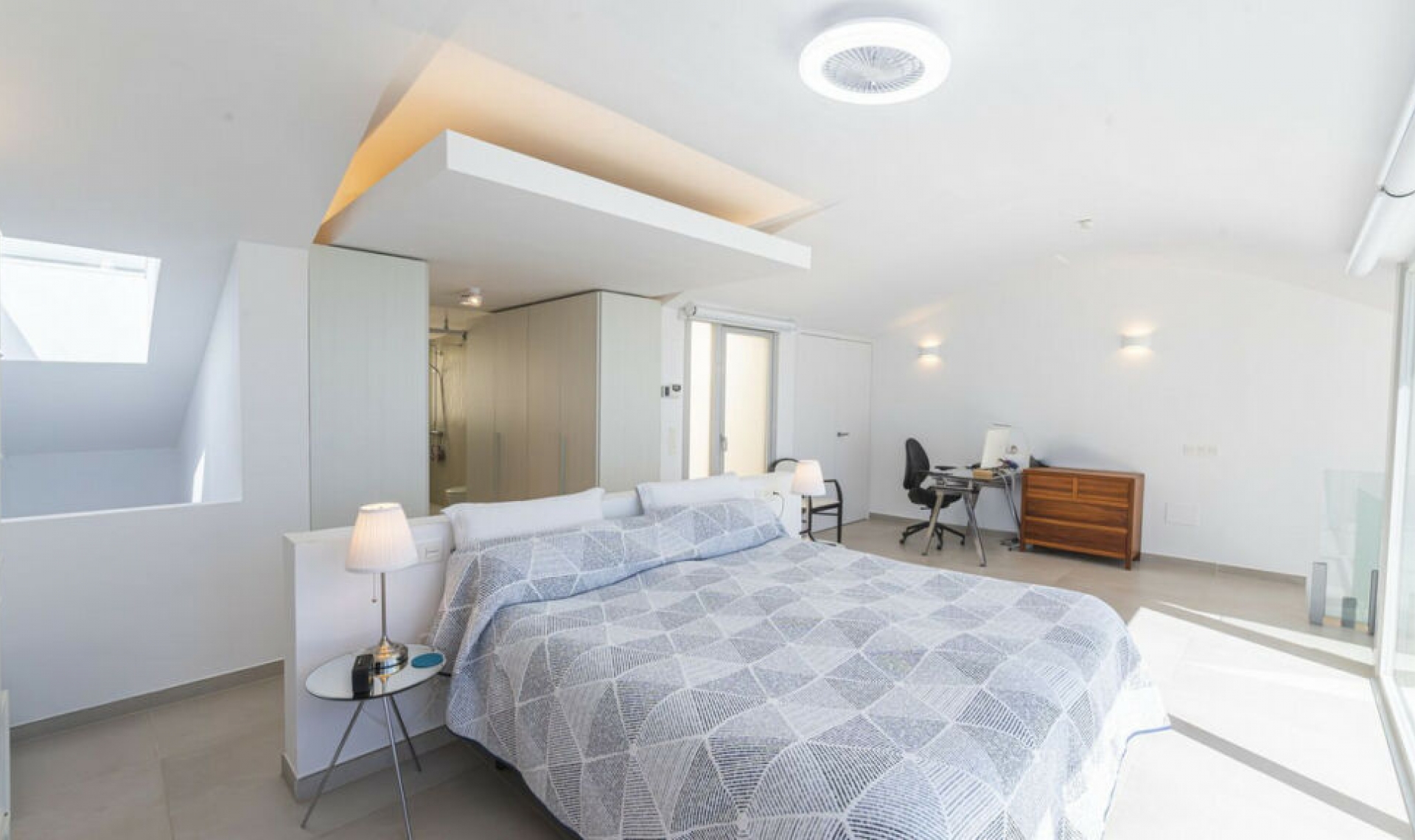 Resale - Apartment -
Benalmadena