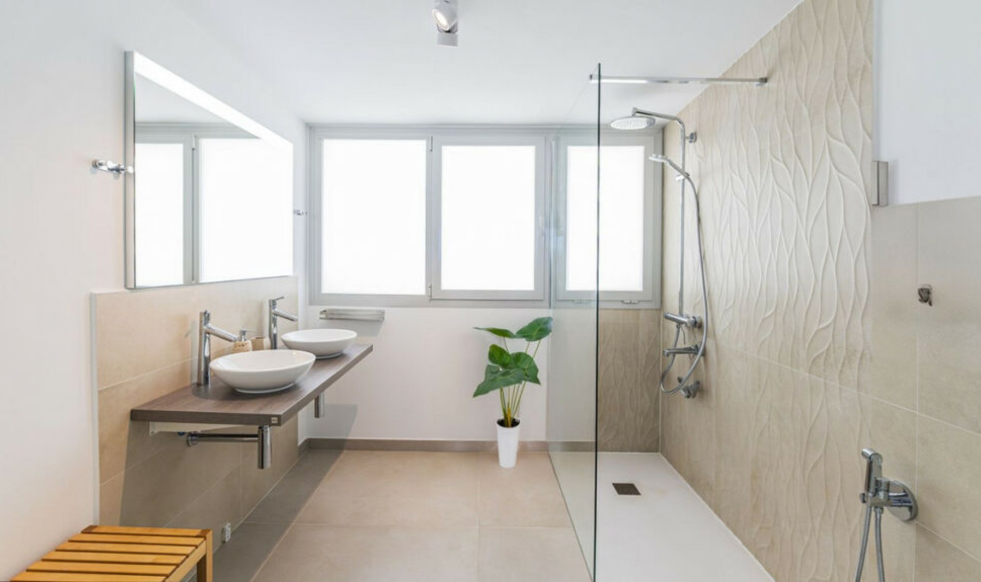 Resale - Apartment -
Benalmadena