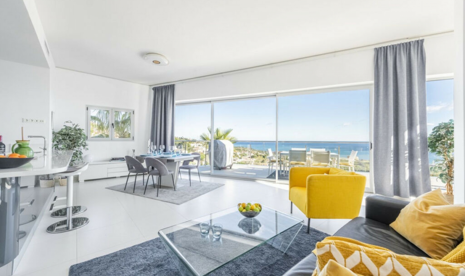 Resale - Apartment -
Benalmadena