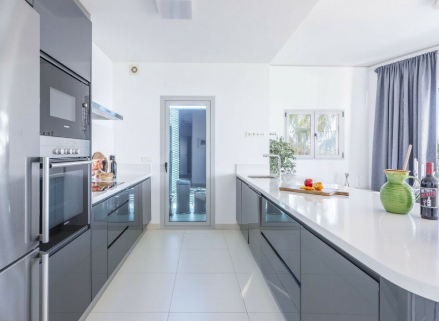 Resale - Apartment -
Benalmadena