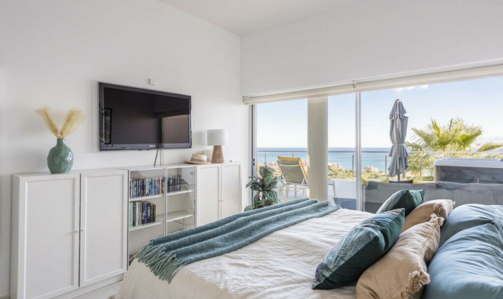 Resale - Apartment -
Benalmadena
