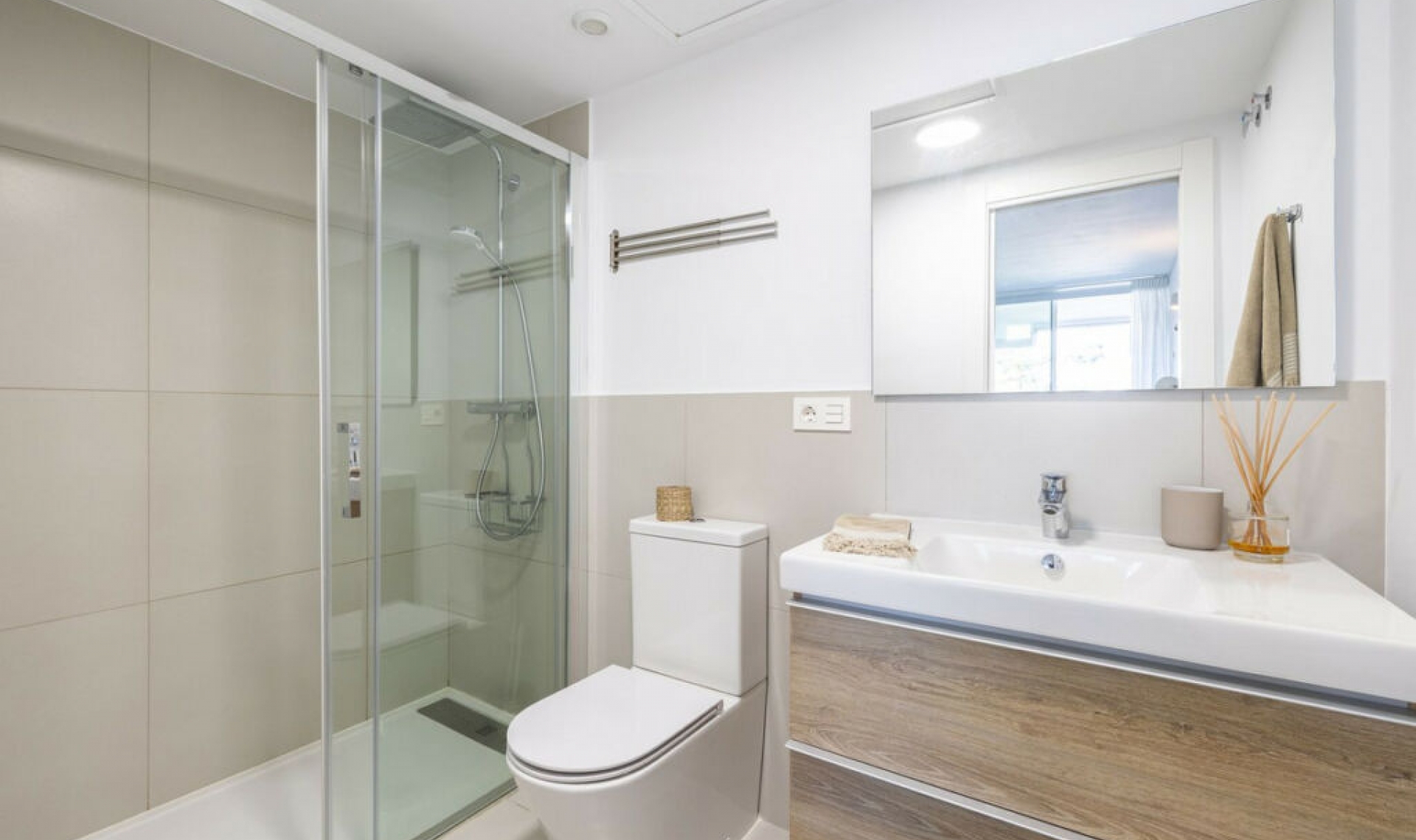 Resale - Apartment -
Benalmadena
