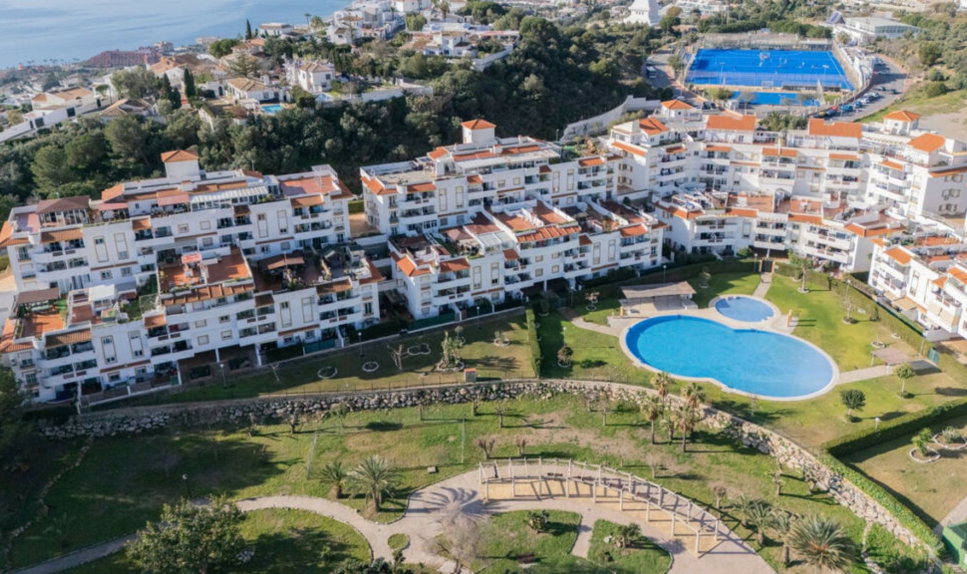 Resale - Apartment -
Benalmadena