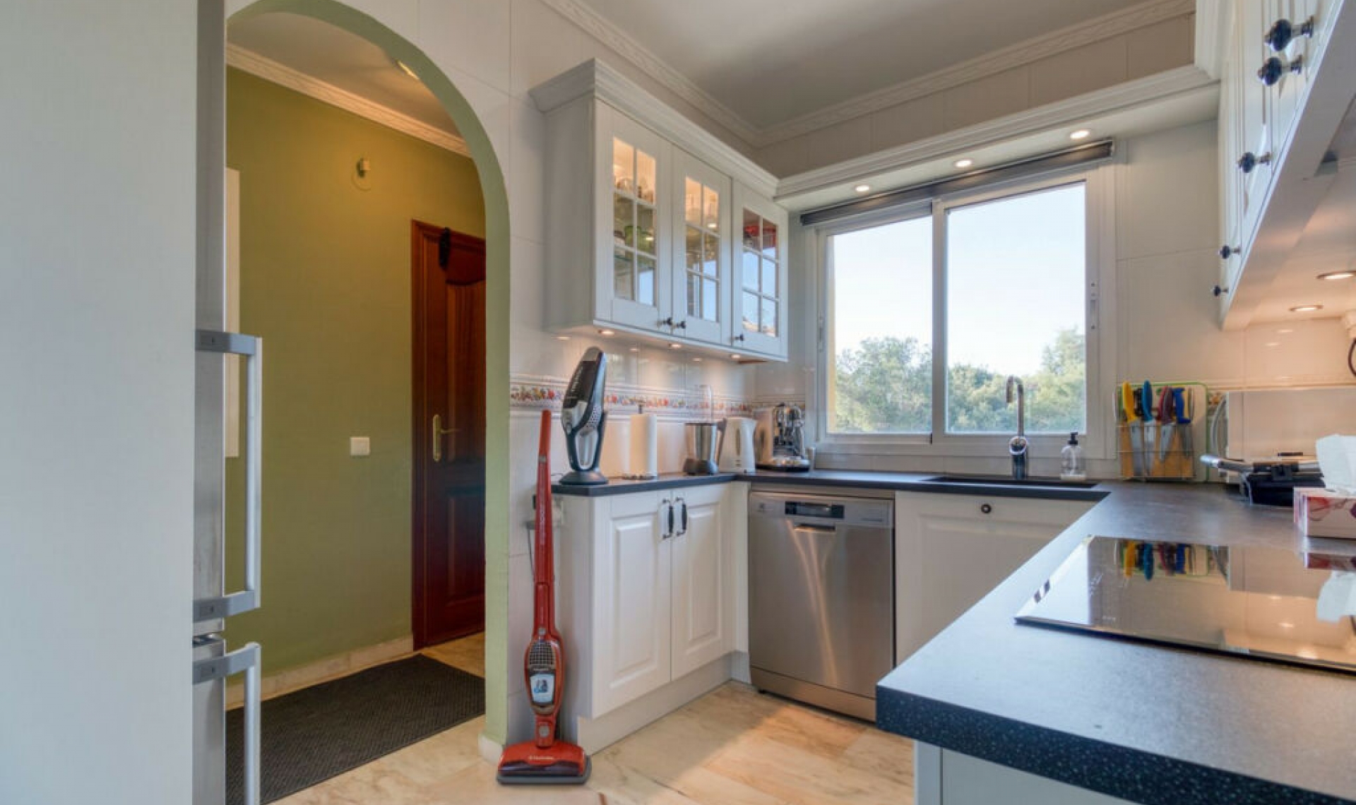 Resale - Apartment -
Benalmadena