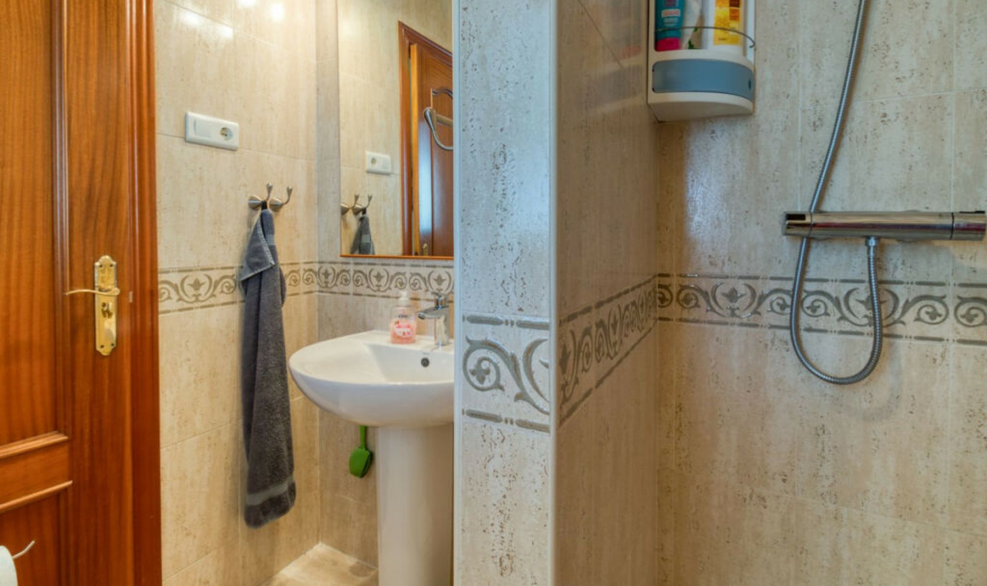 Resale - Apartment -
Benalmadena