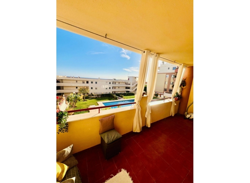 Resale - Apartment -
Benalmadena