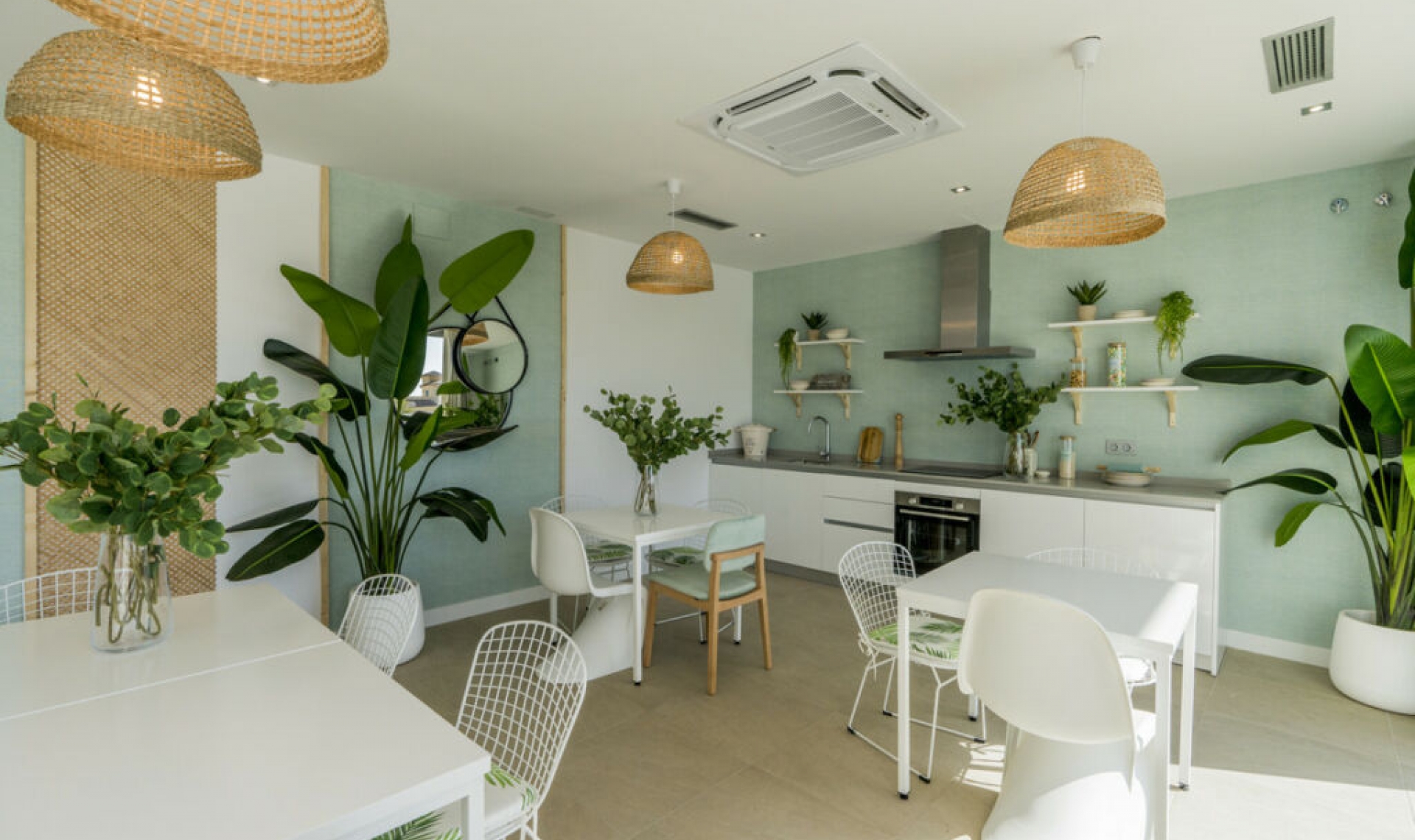 Resale - Apartment -
Benalmadena