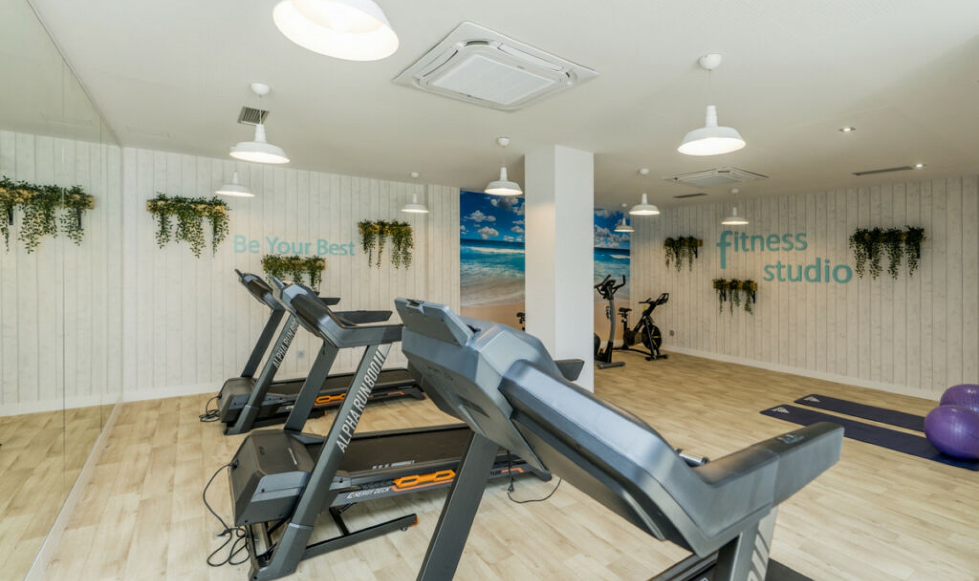 Resale - Apartment -
Benalmadena