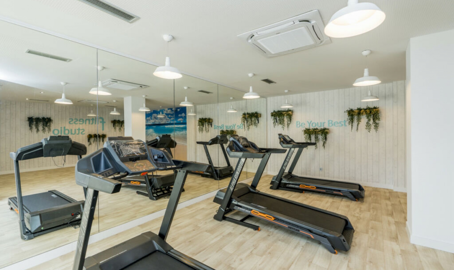 Resale - Apartment -
Benalmadena