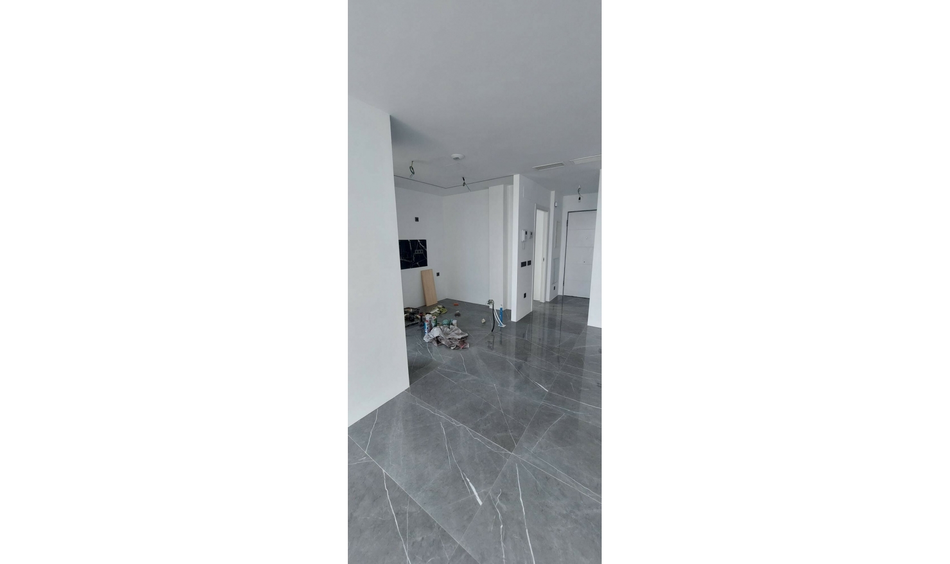 Resale - Apartment -
Benalmadena
