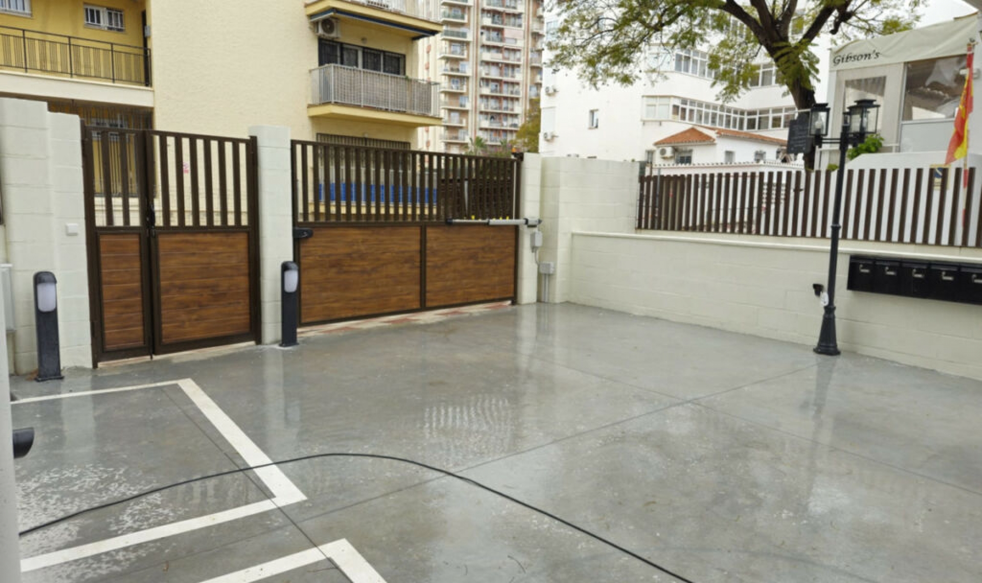 Resale - Apartment -
Benalmadena