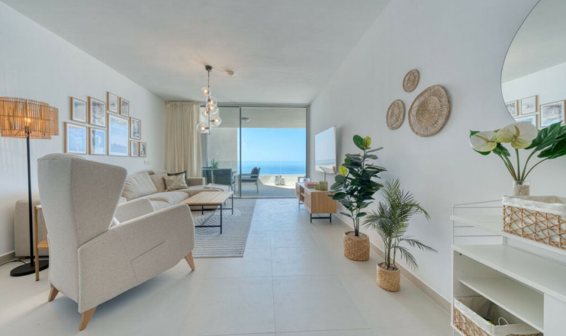 Resale - Apartment -
Benalmadena