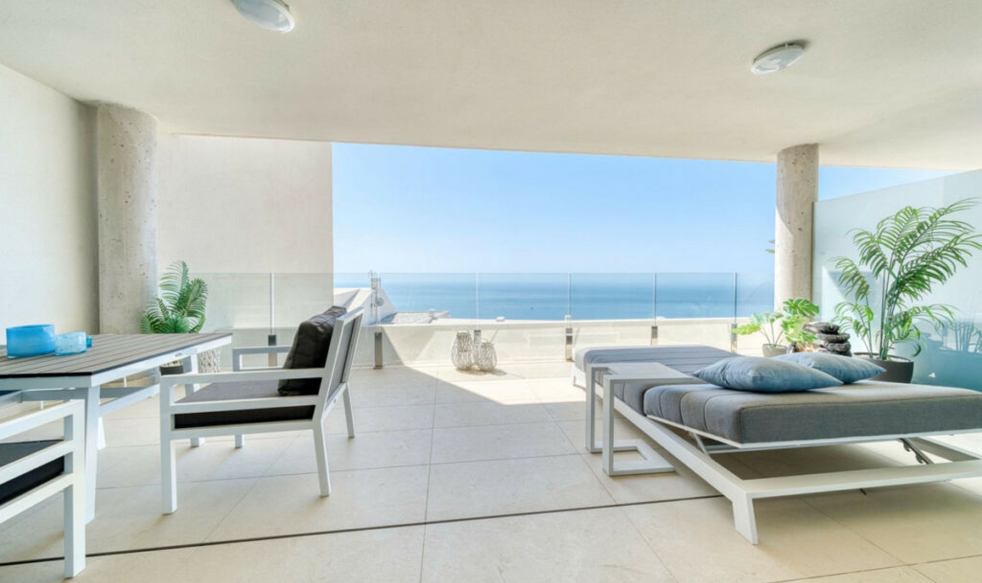 Resale - Apartment -
Benalmadena