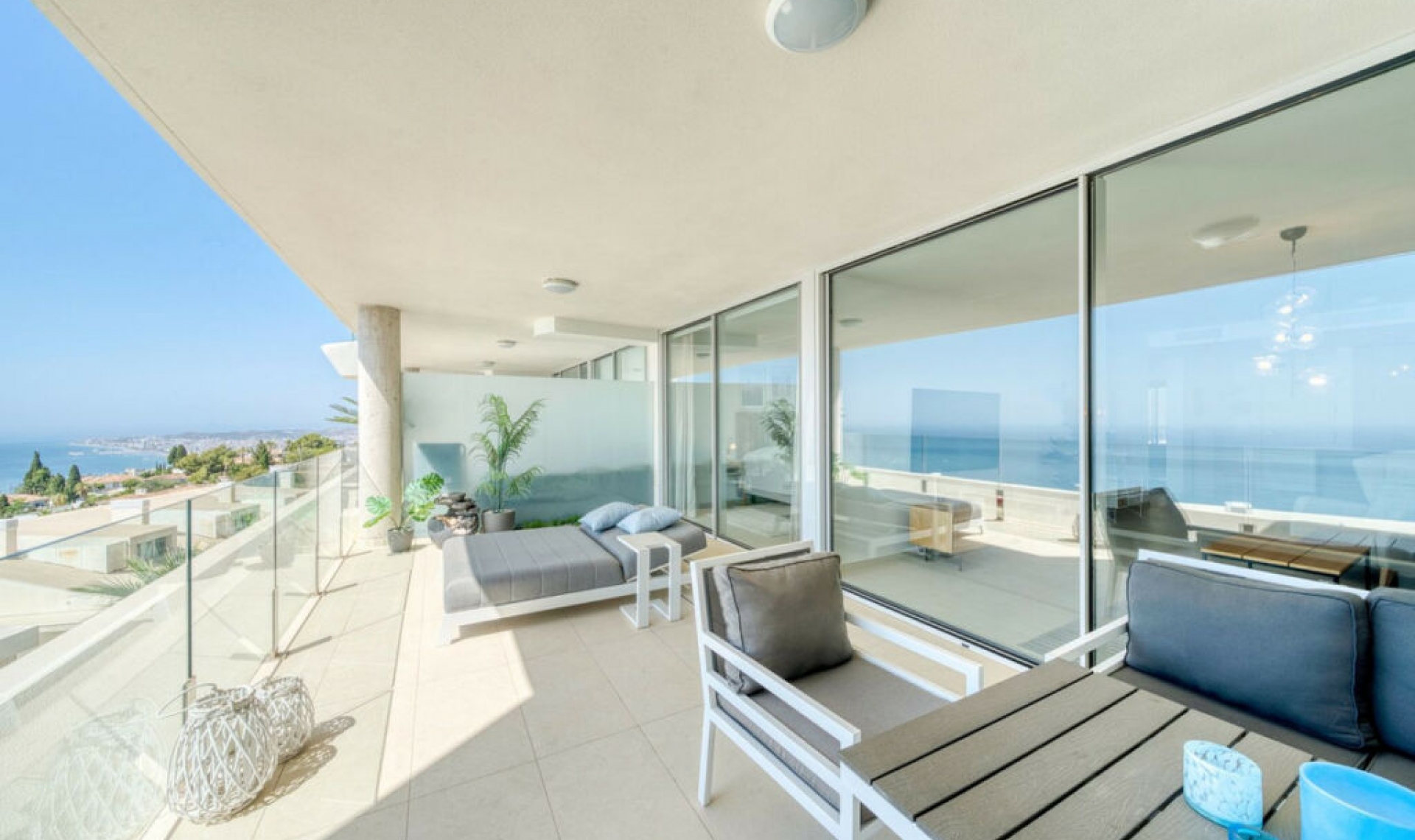 Resale - Apartment -
Benalmadena