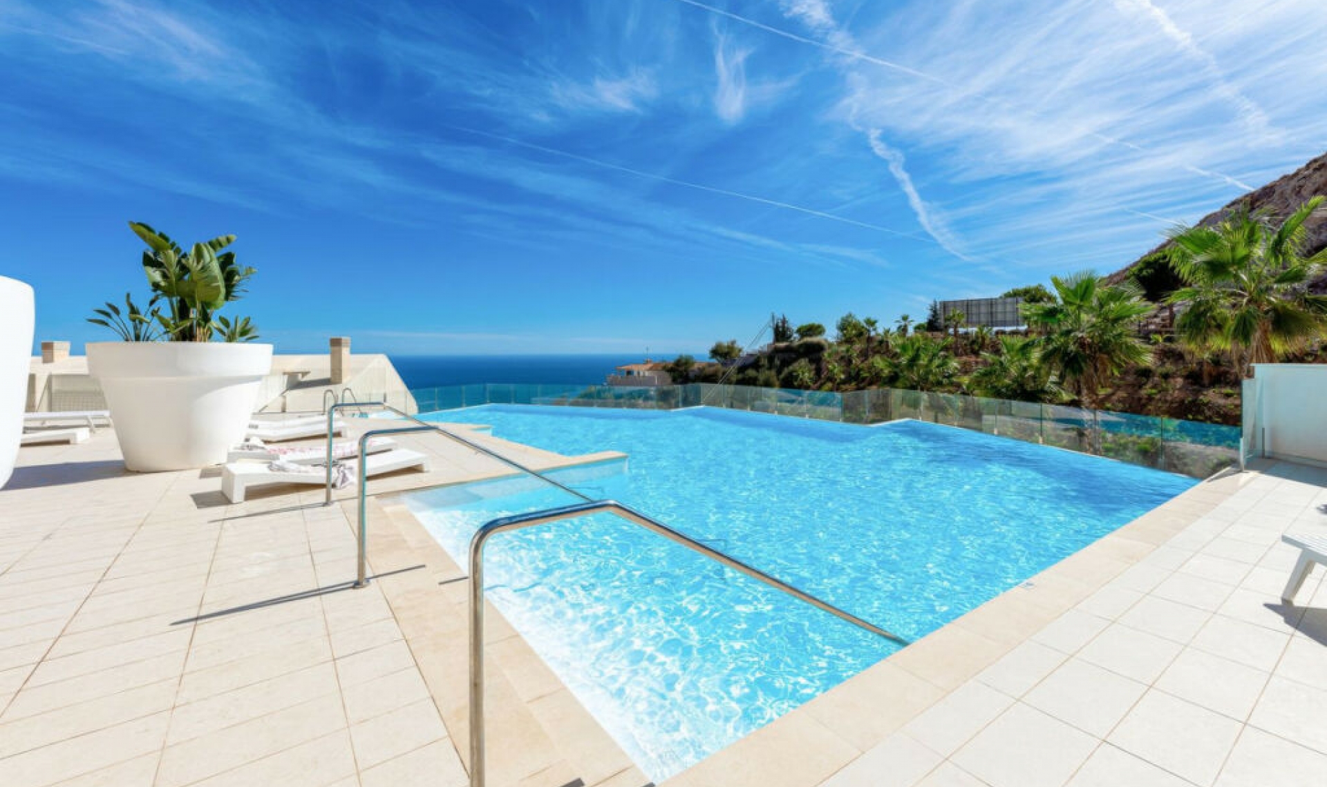 Resale - Apartment -
Benalmadena