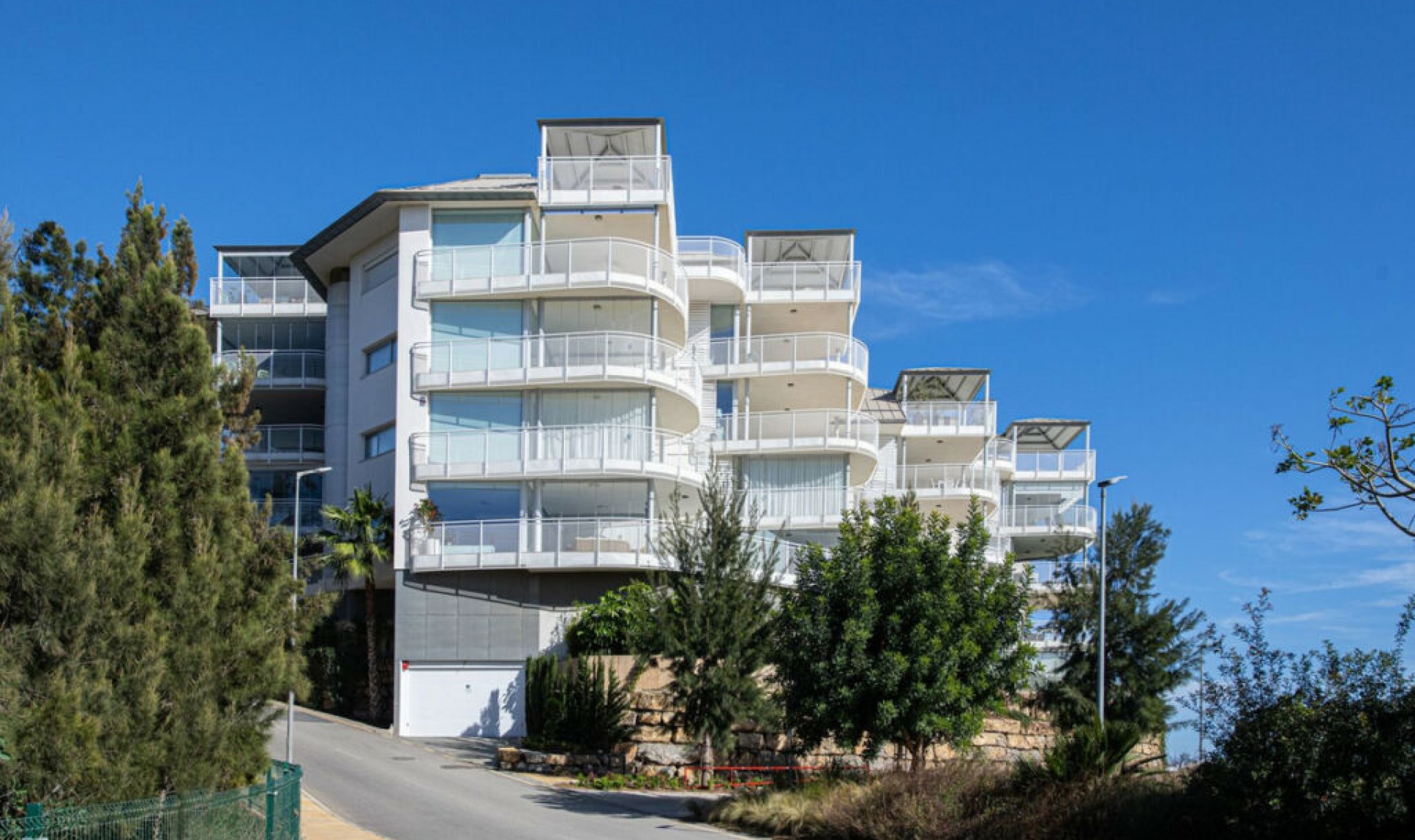 Resale - Apartment -
Benalmadena