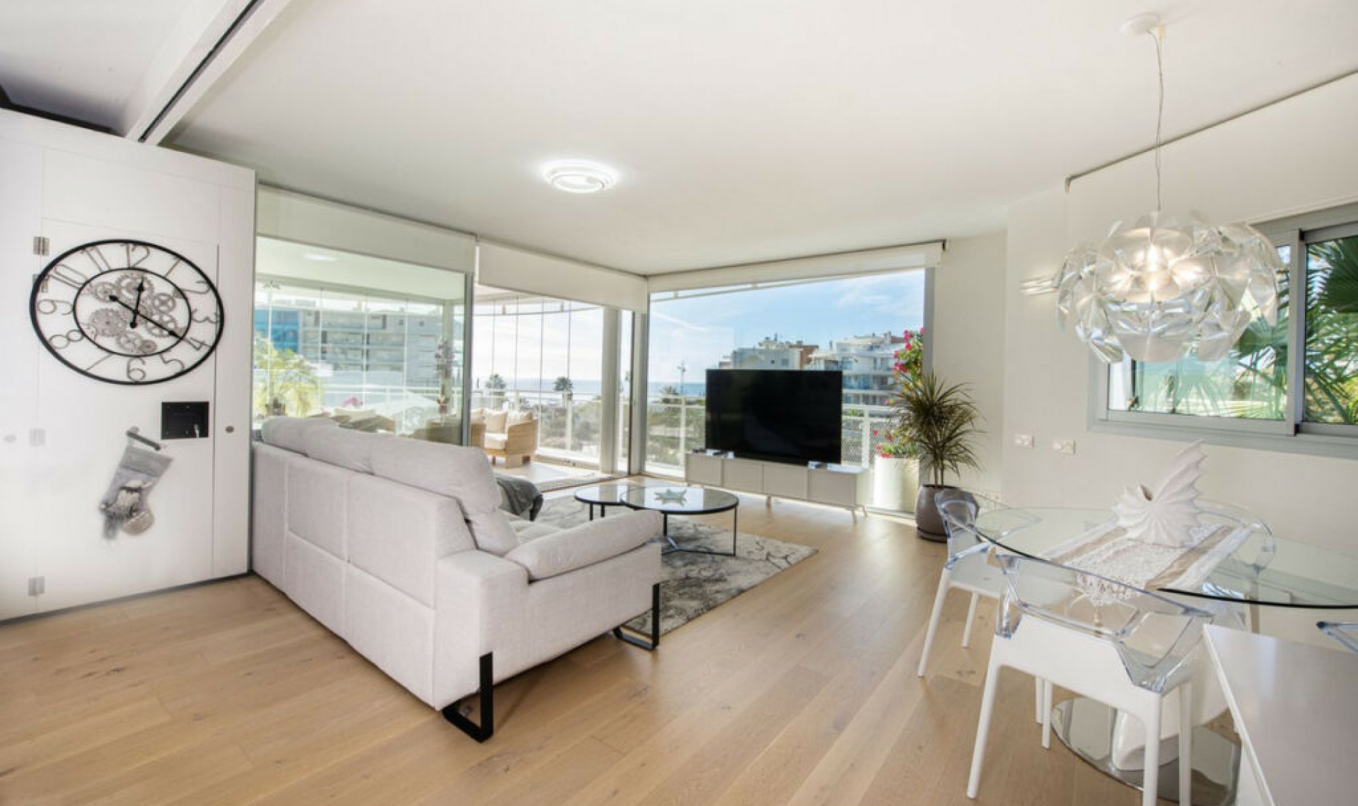 Resale - Apartment -
Benalmadena