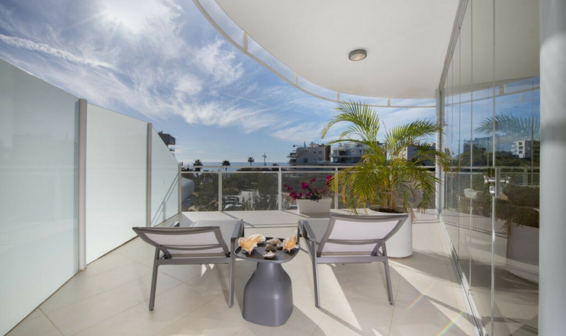 Resale - Apartment -
Benalmadena