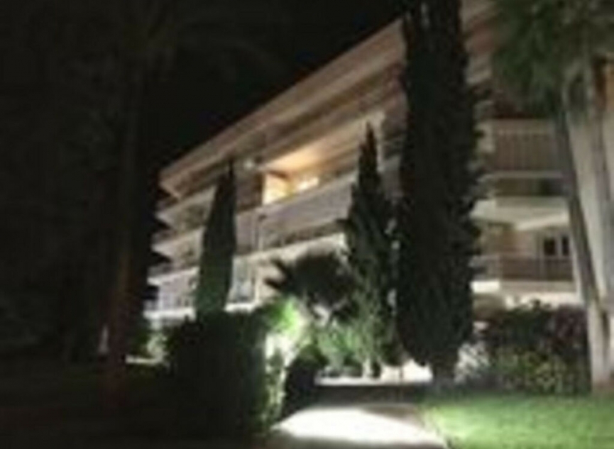 Resale - Apartment -
Benalmadena