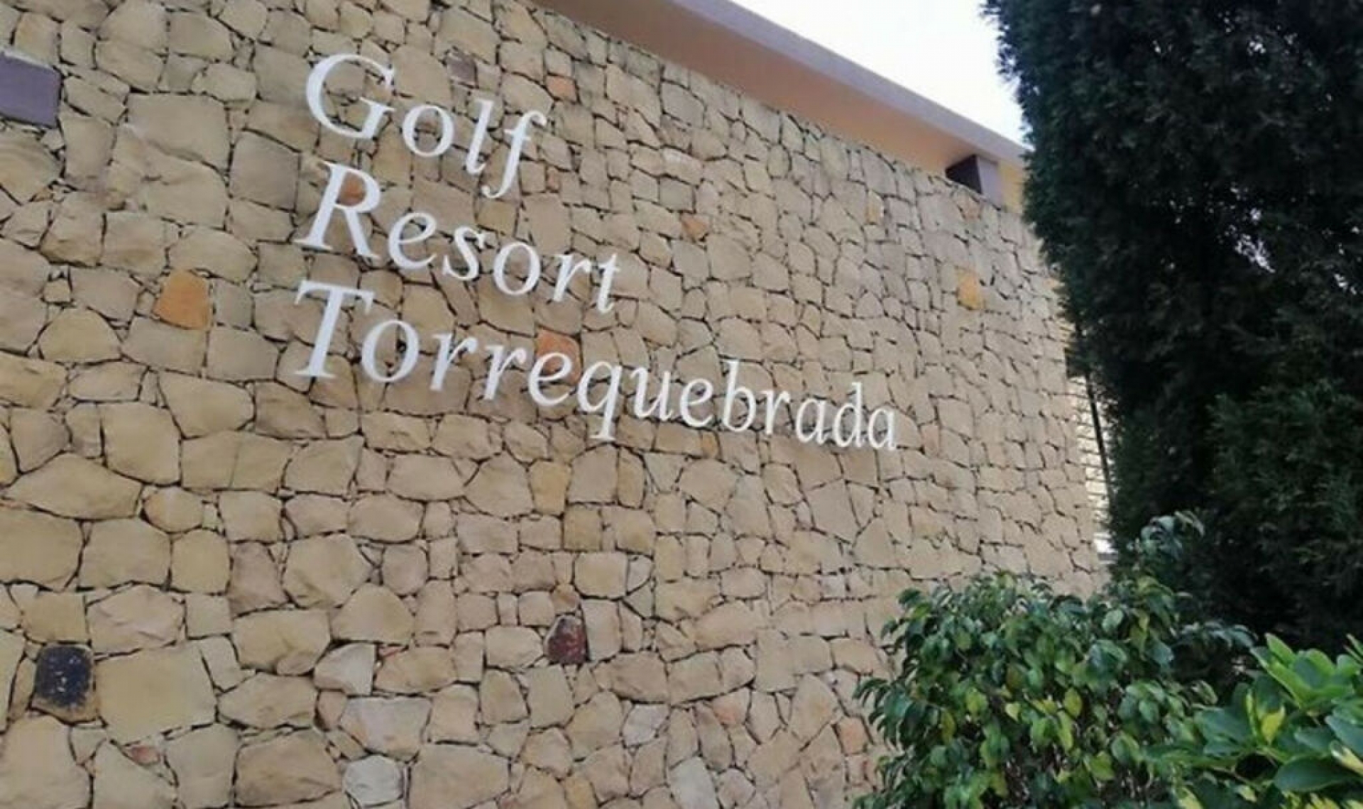 Resale - Apartment -
Benalmadena