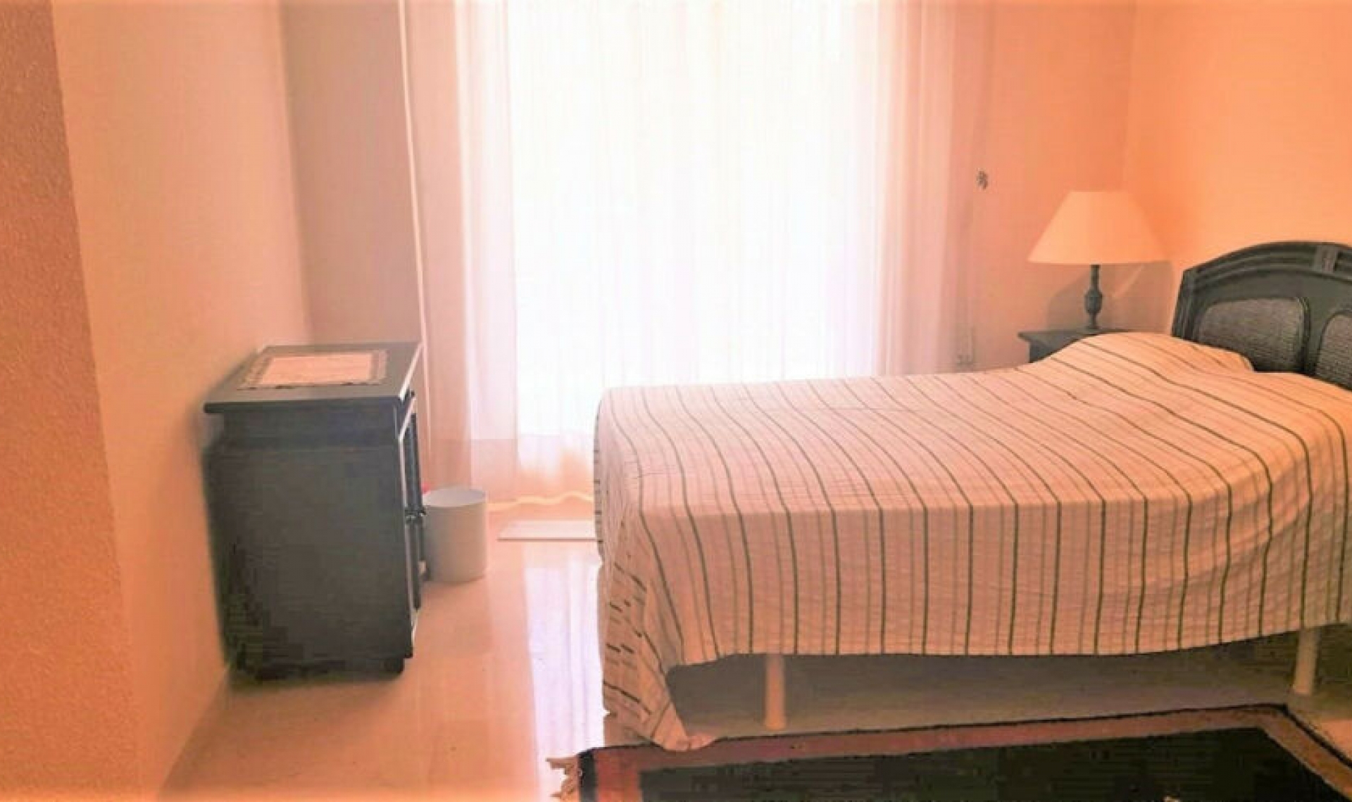 Resale - Apartment -
Benalmadena