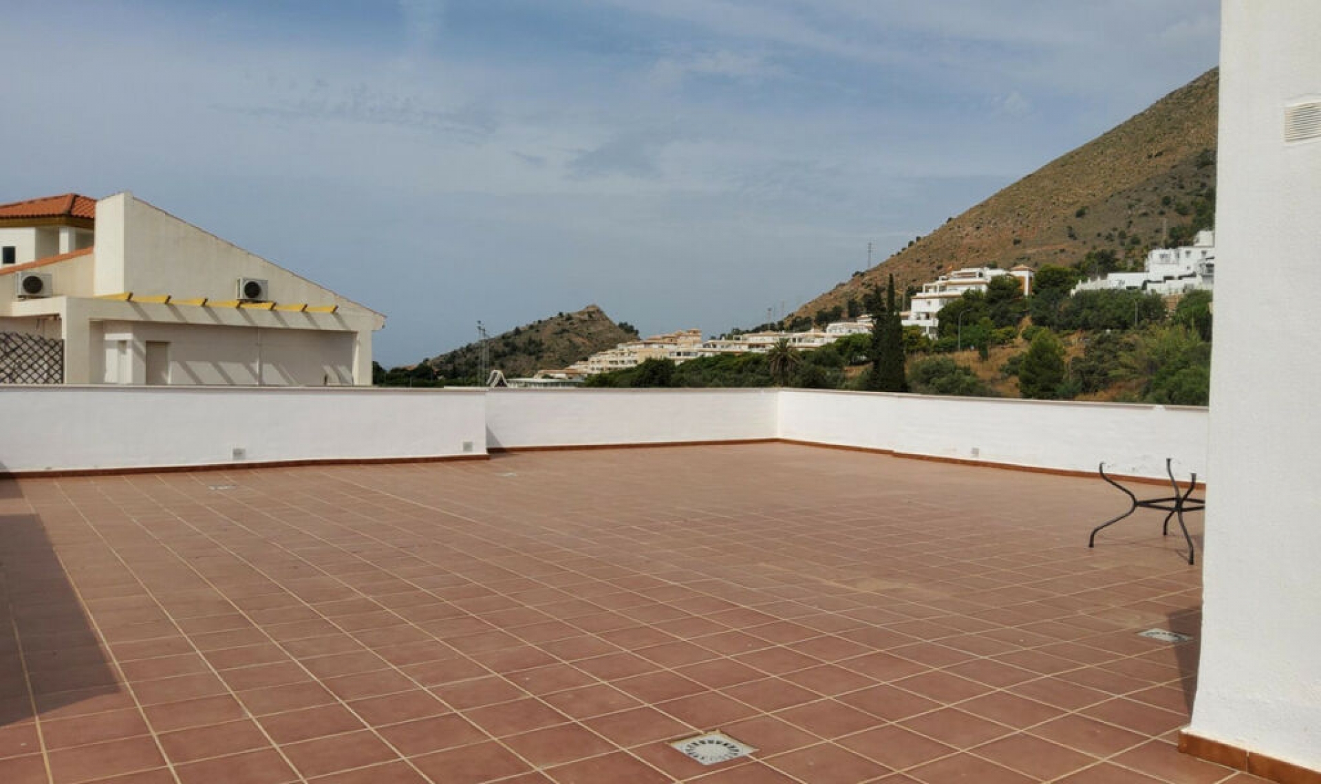 Resale - Apartment -
Benalmadena