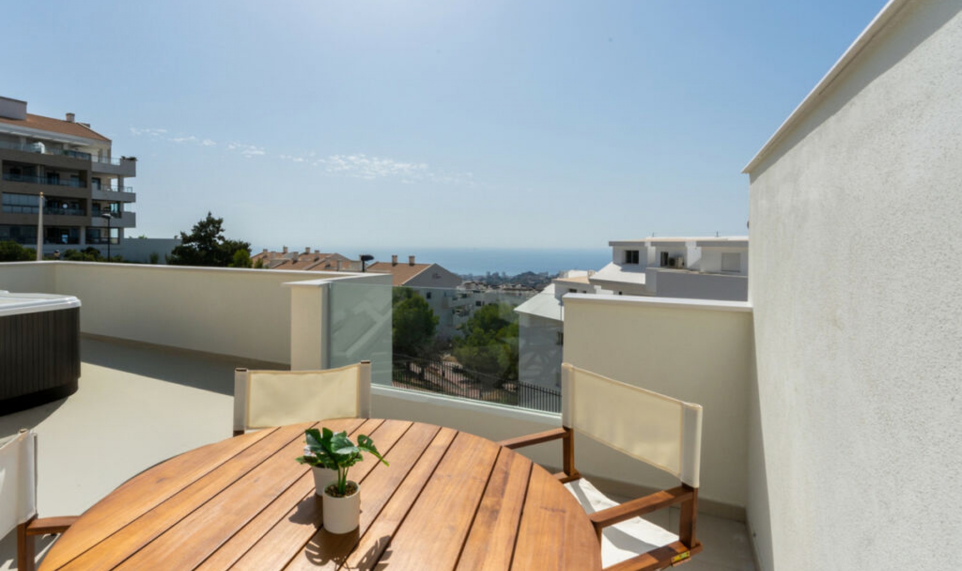 Resale - Apartment -
Benalmadena
