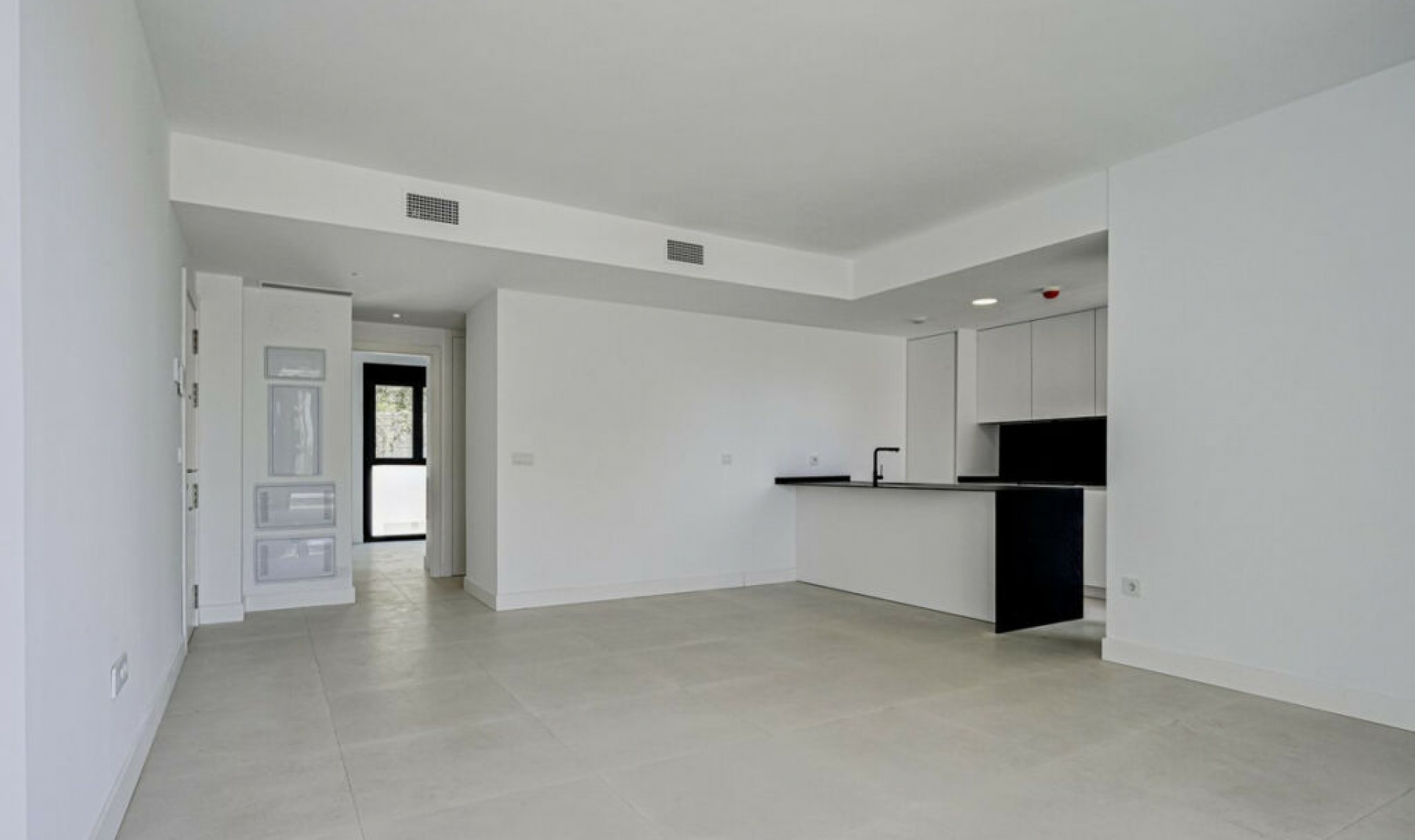 Resale - Apartment -
Benalmadena