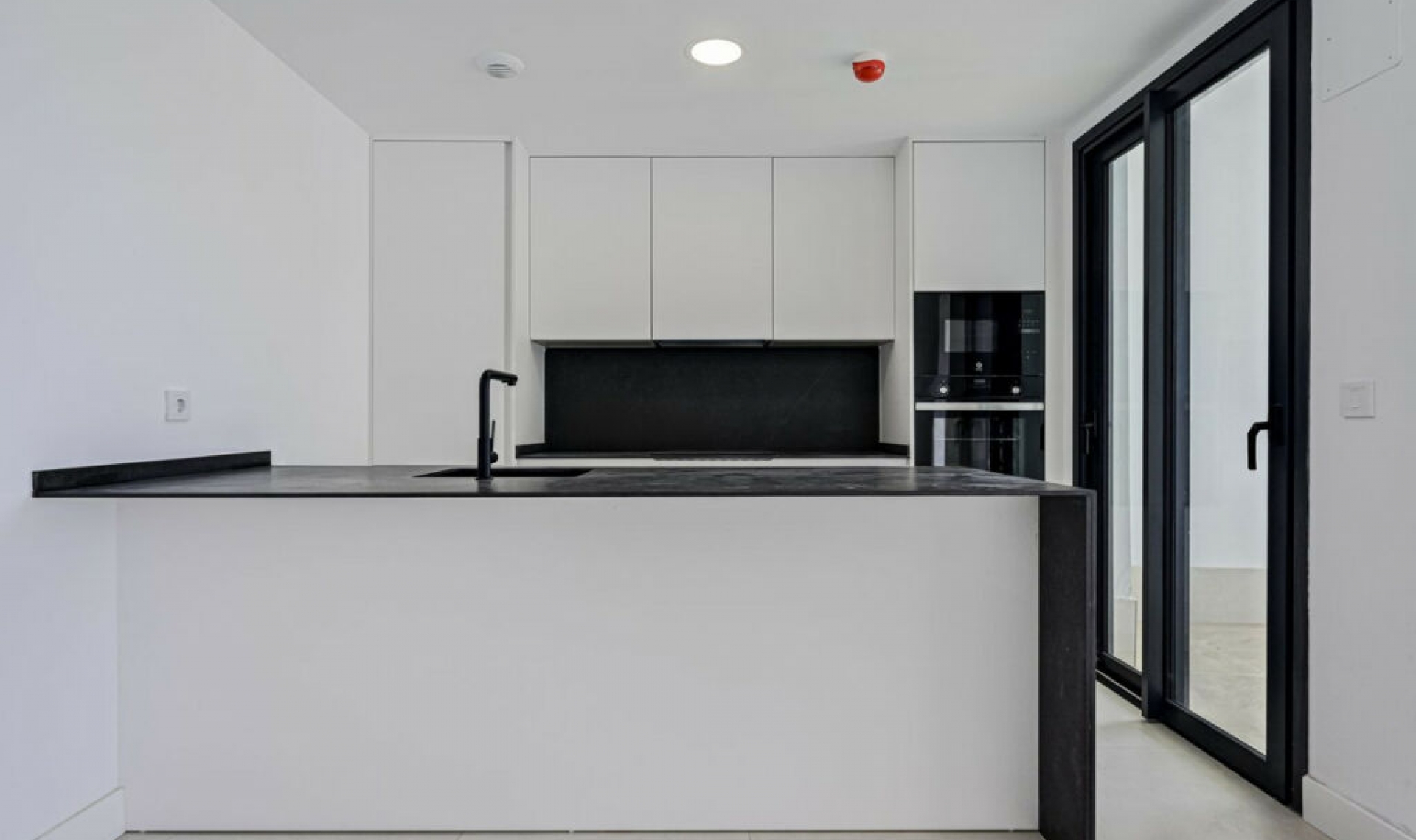 Resale - Apartment -
Benalmadena