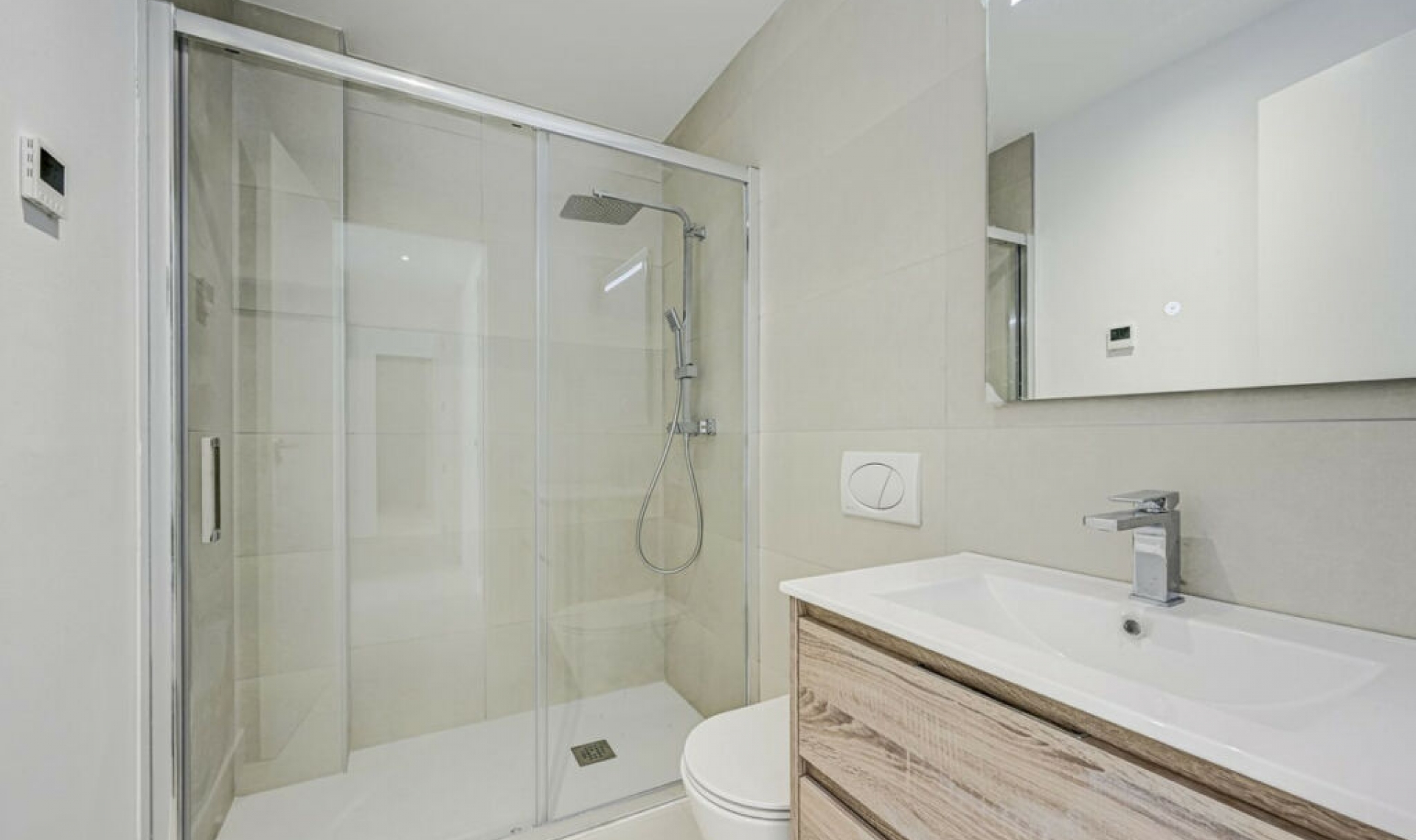Resale - Apartment -
Benalmadena