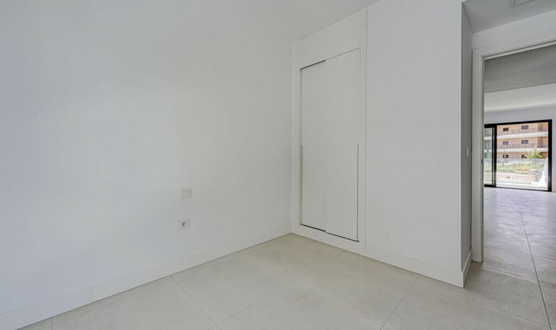 Resale - Apartment -
Benalmadena