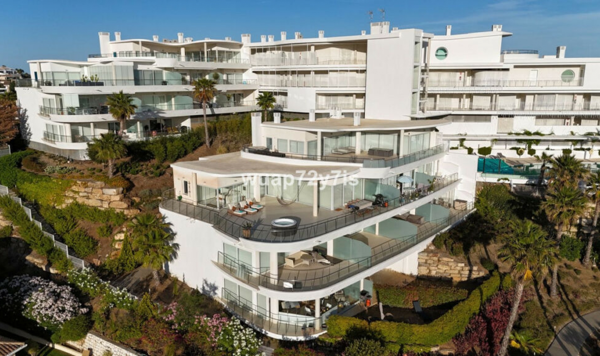 Resale - Apartment -
Benalmadena