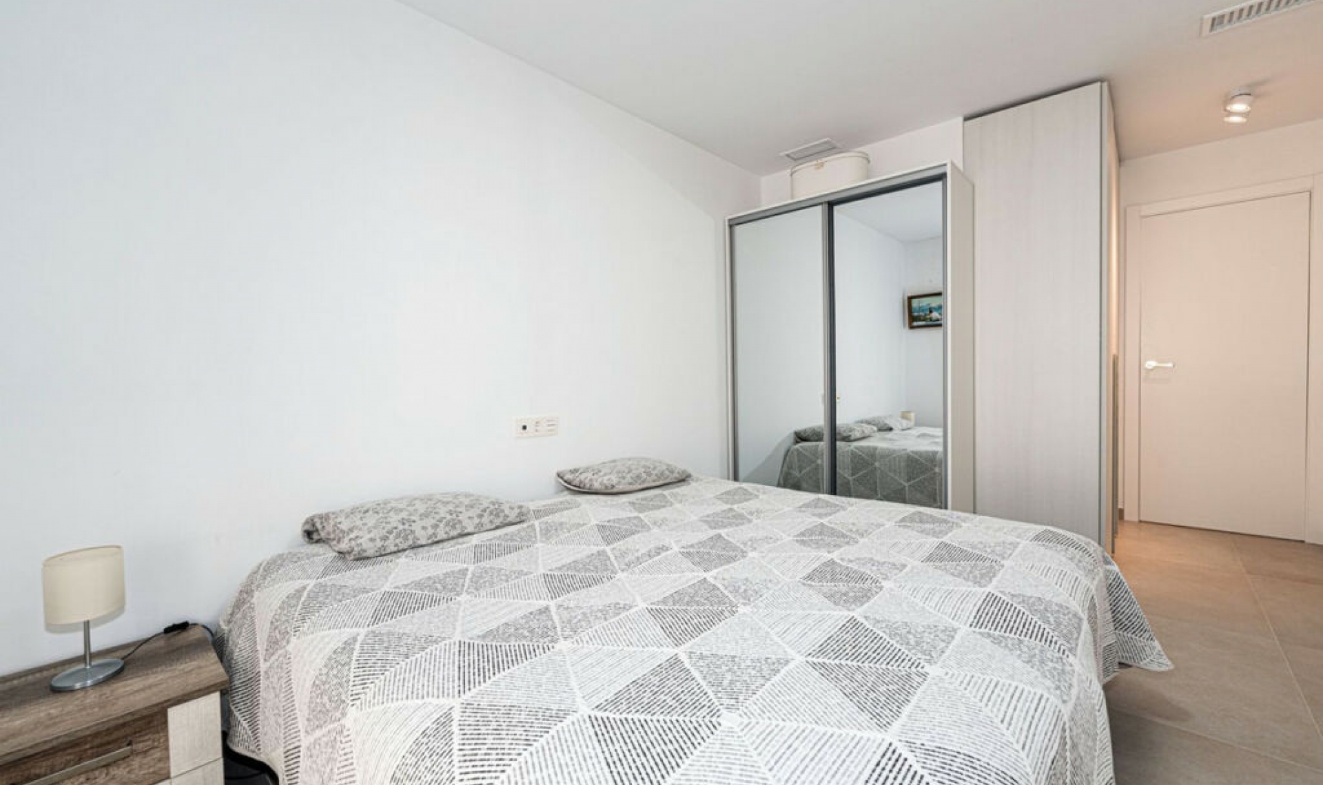 Resale - Apartment -
Benalmadena