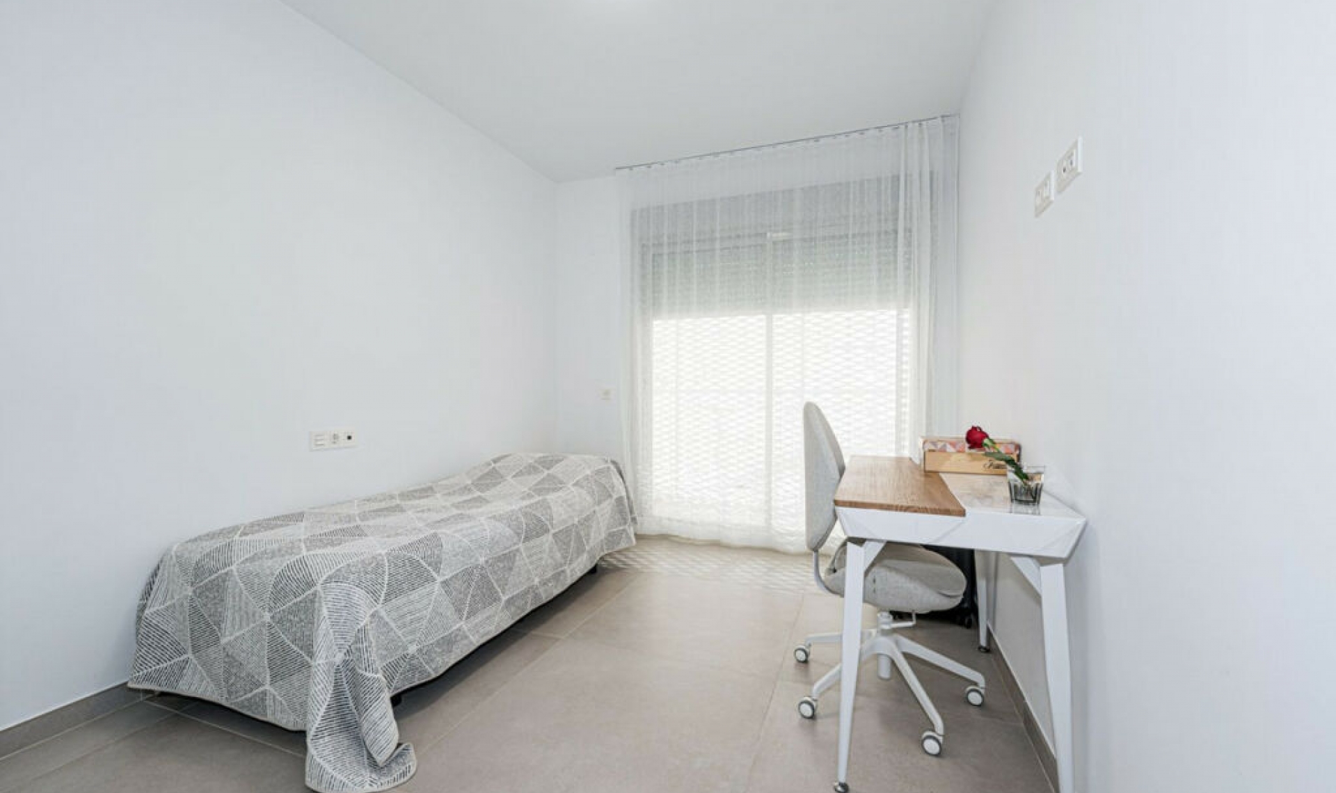 Resale - Apartment -
Benalmadena