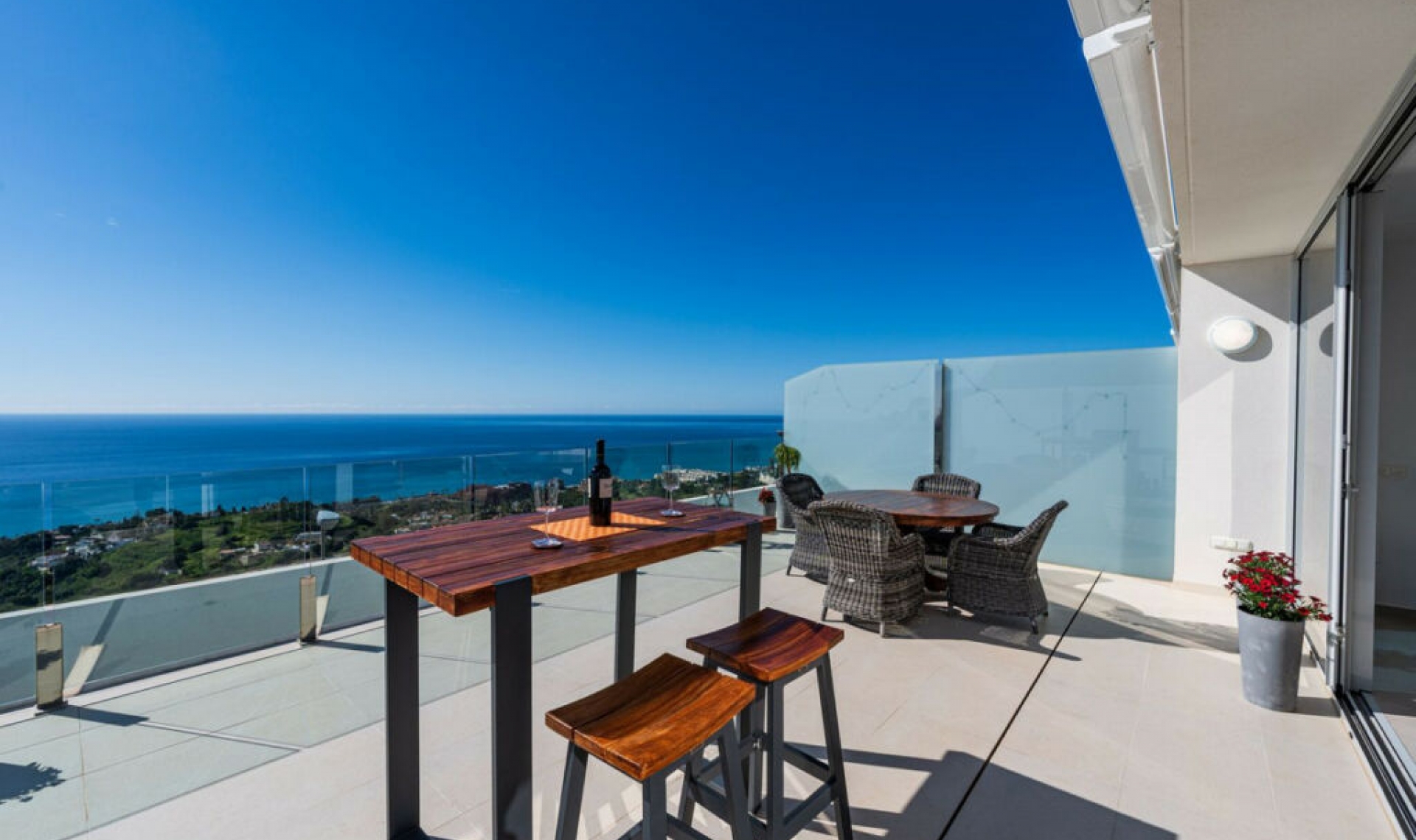 Resale - Apartment -
Benalmadena