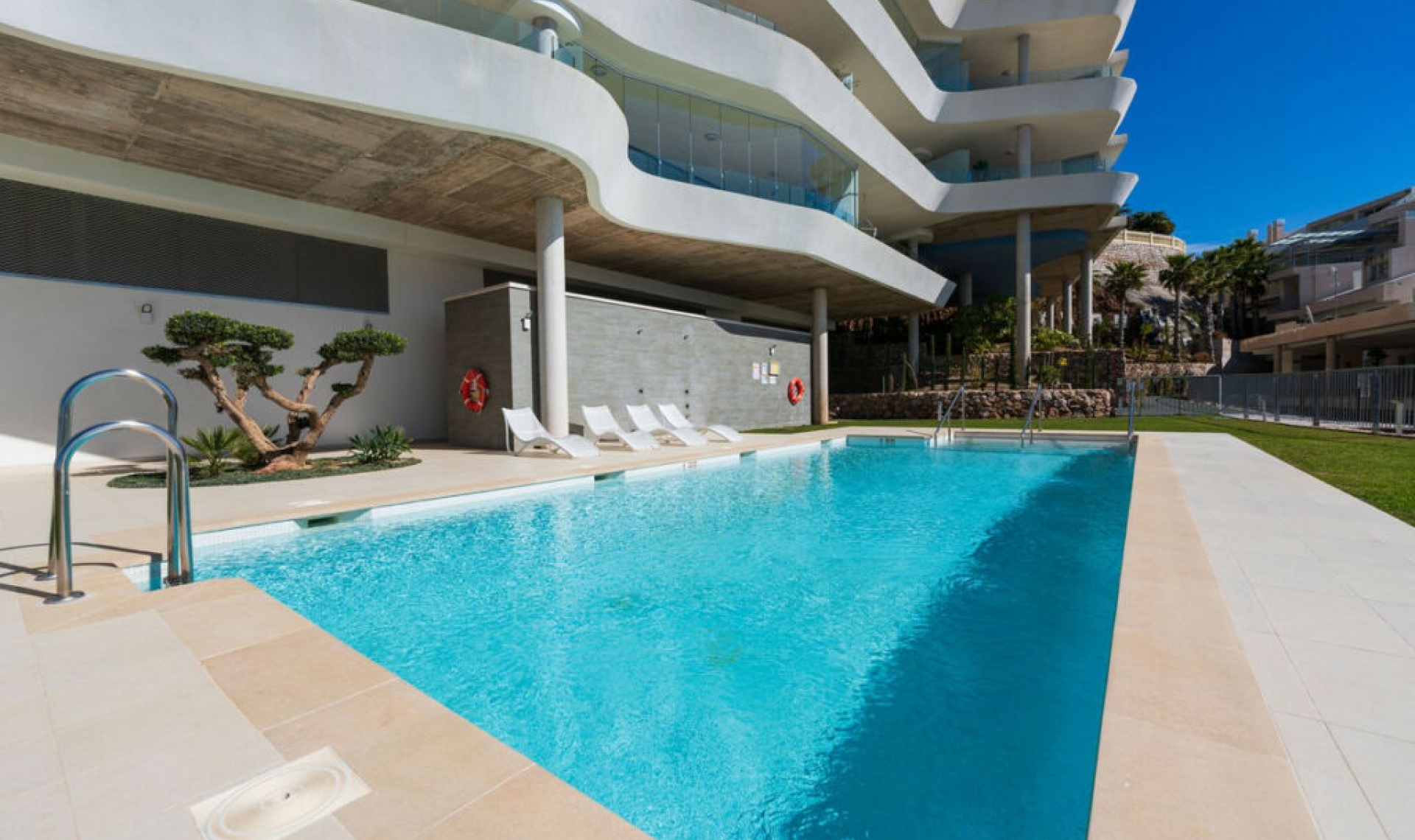 Resale - Apartment -
Benalmadena