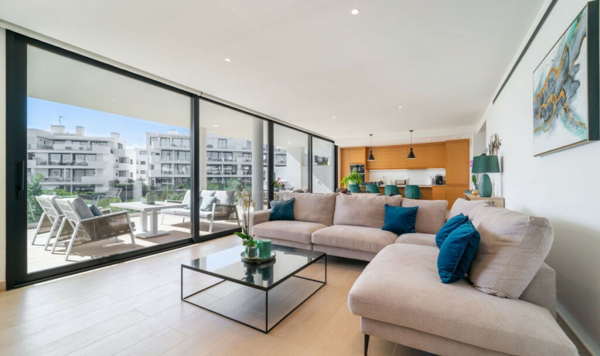 Resale - Apartment -
Benalmadena