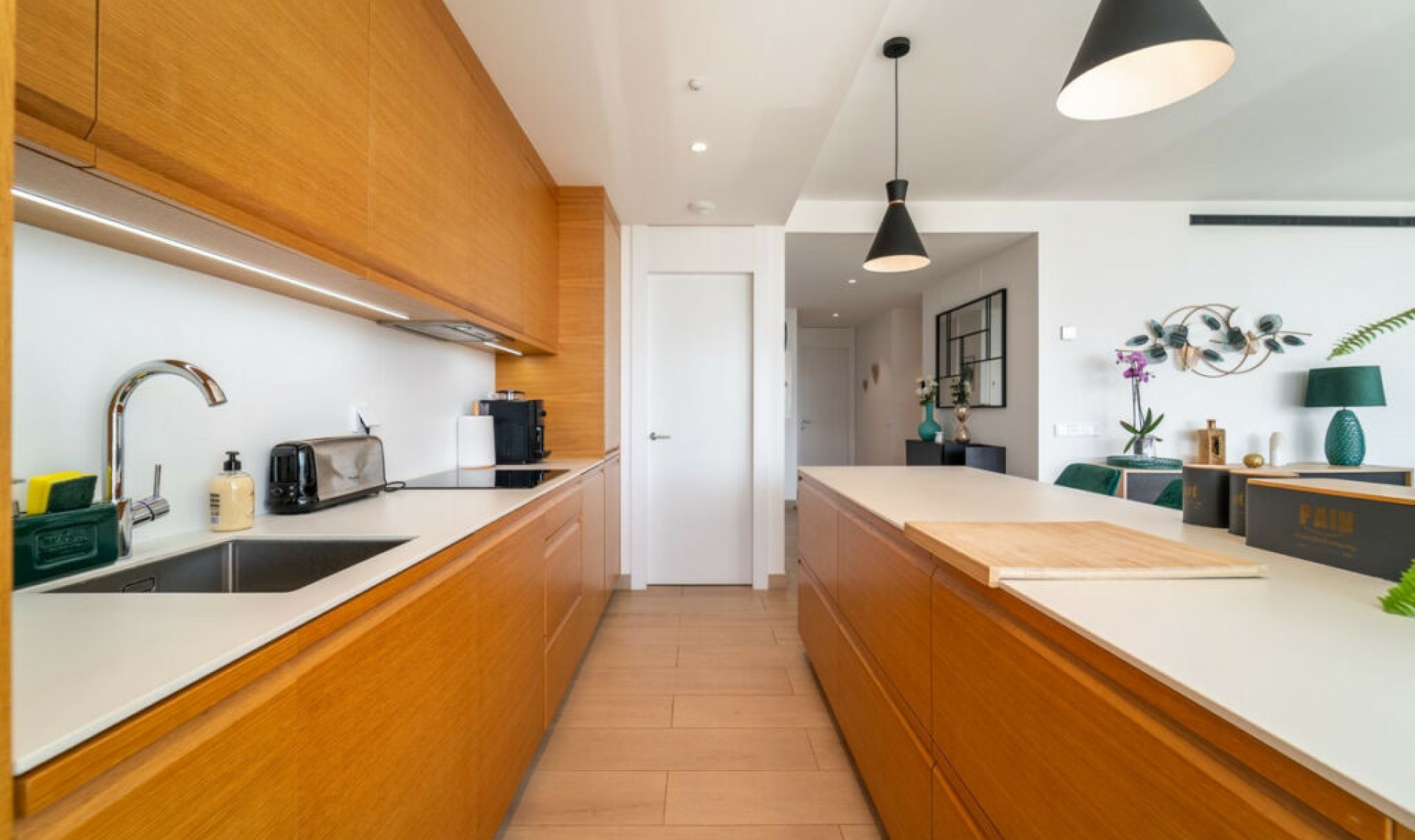 Resale - Apartment -
Benalmadena