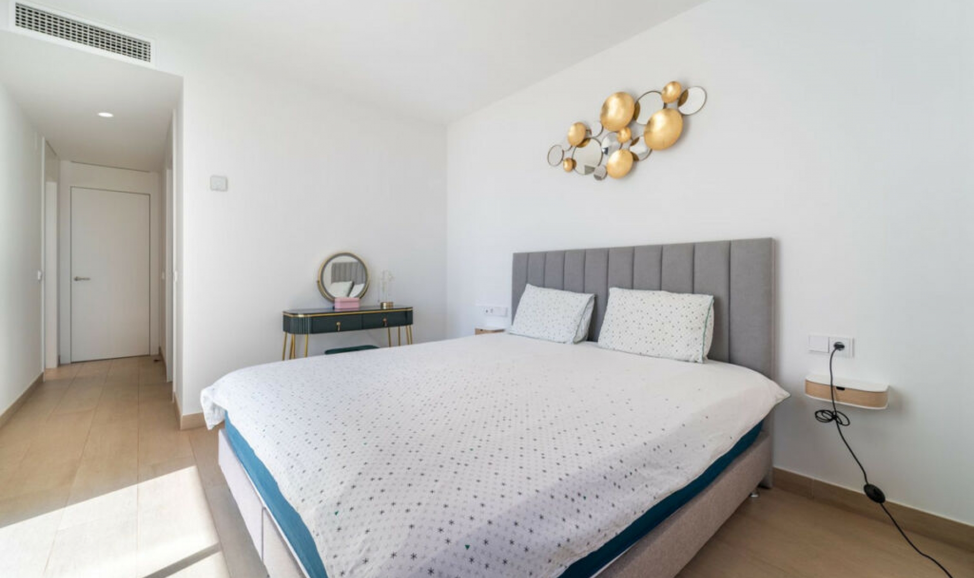 Resale - Apartment -
Benalmadena