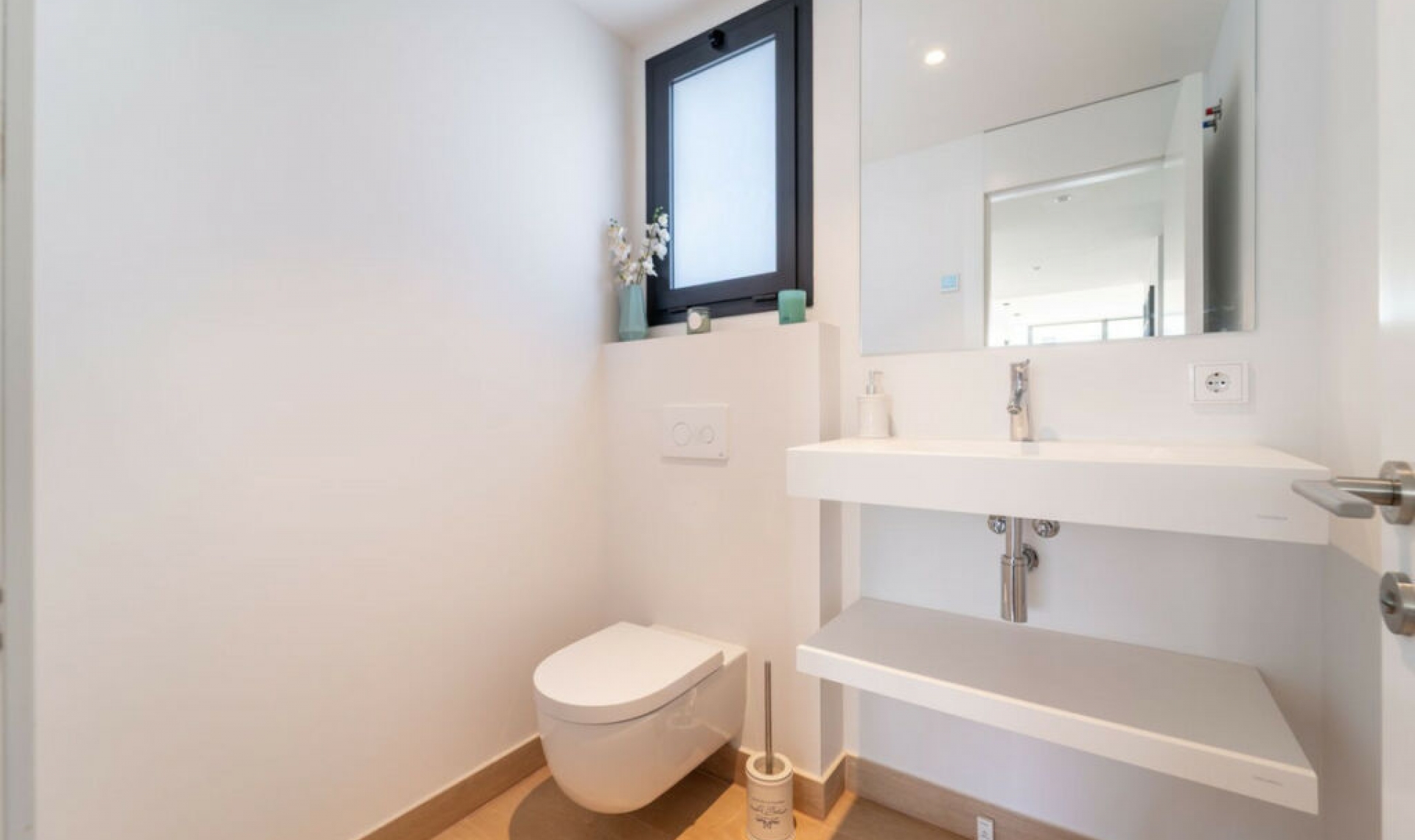 Resale - Apartment -
Benalmadena