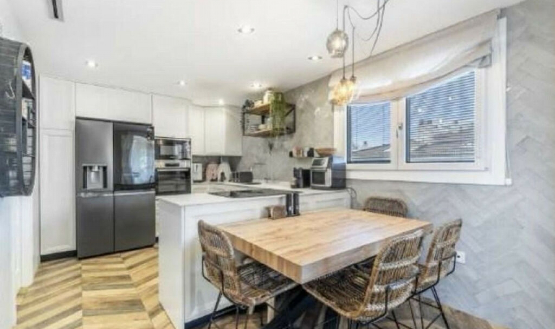 Resale - Apartment -
Benalmadena