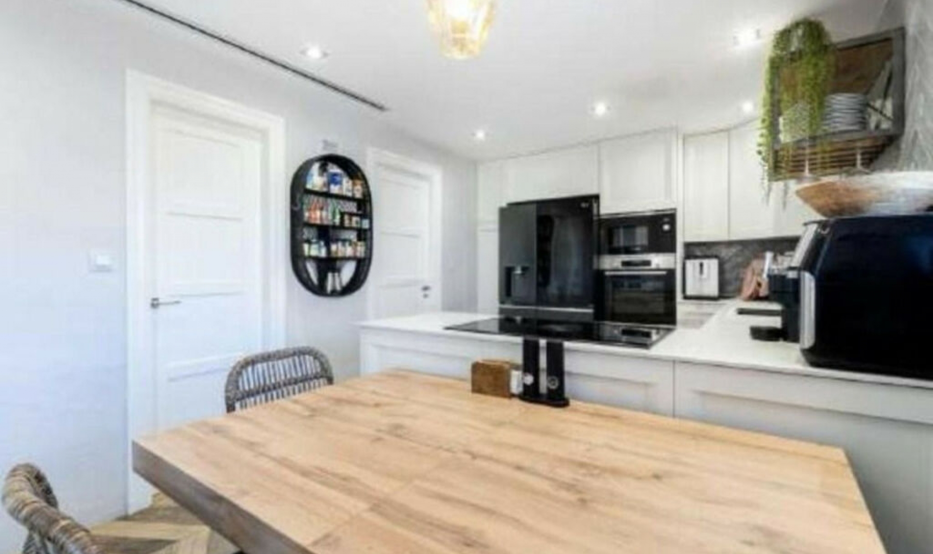 Resale - Apartment -
Benalmadena